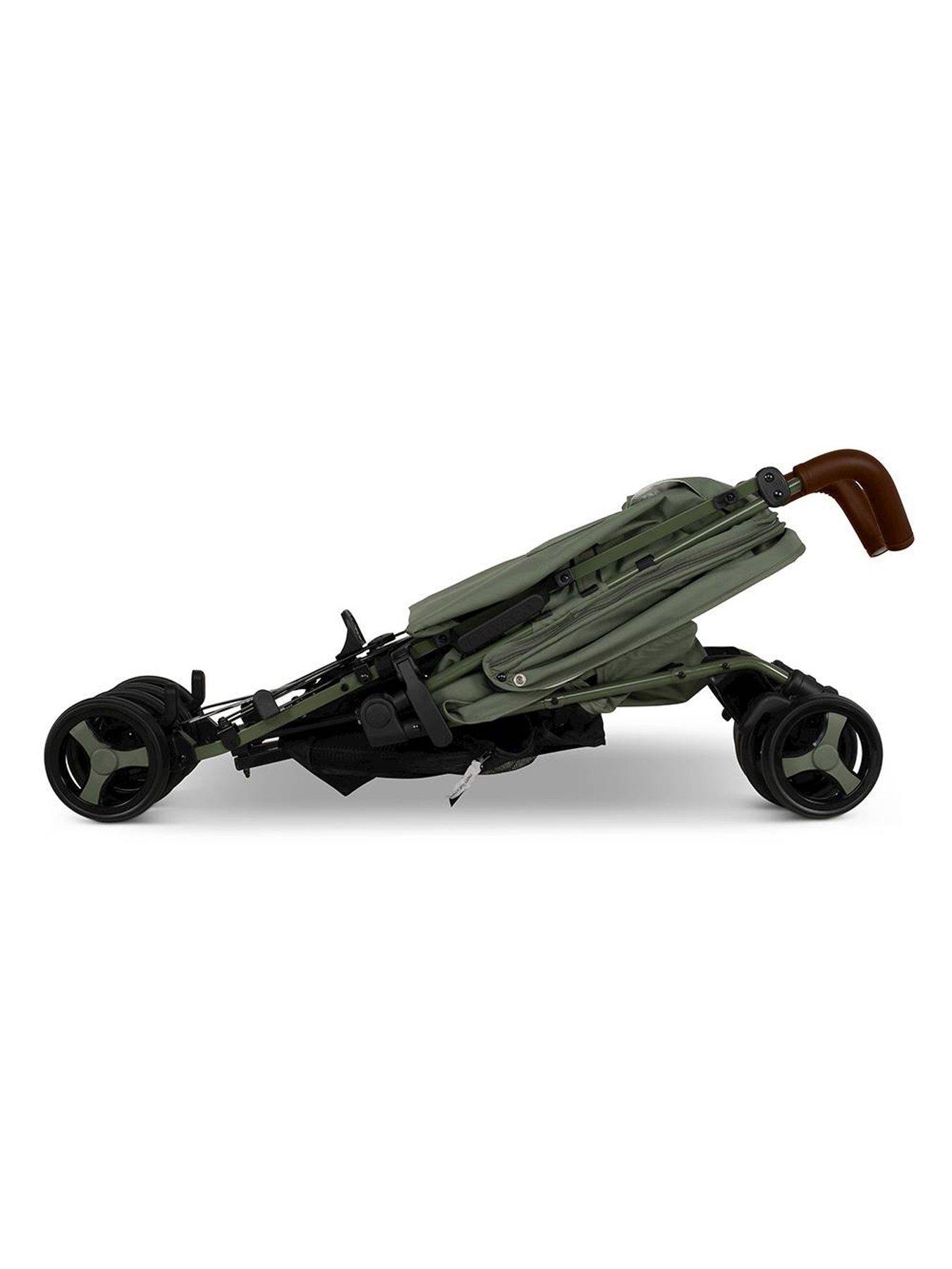 cosatto-supa-3-stroller-with-footmuff-0-25kg-hogletoutfit
