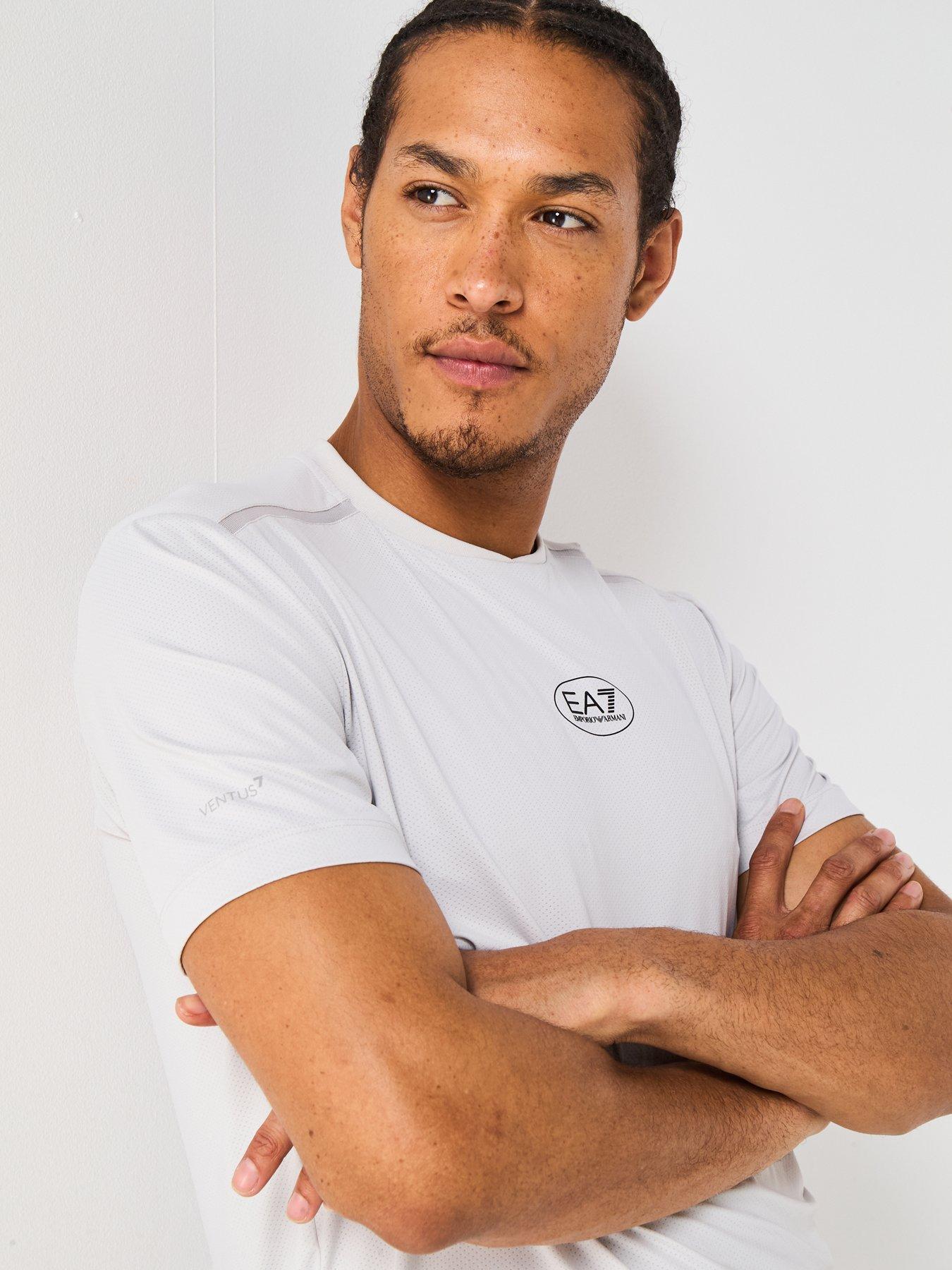 ea7-emporio-armani-tennis-pro-small-central-logo-t-shirt-greydetail