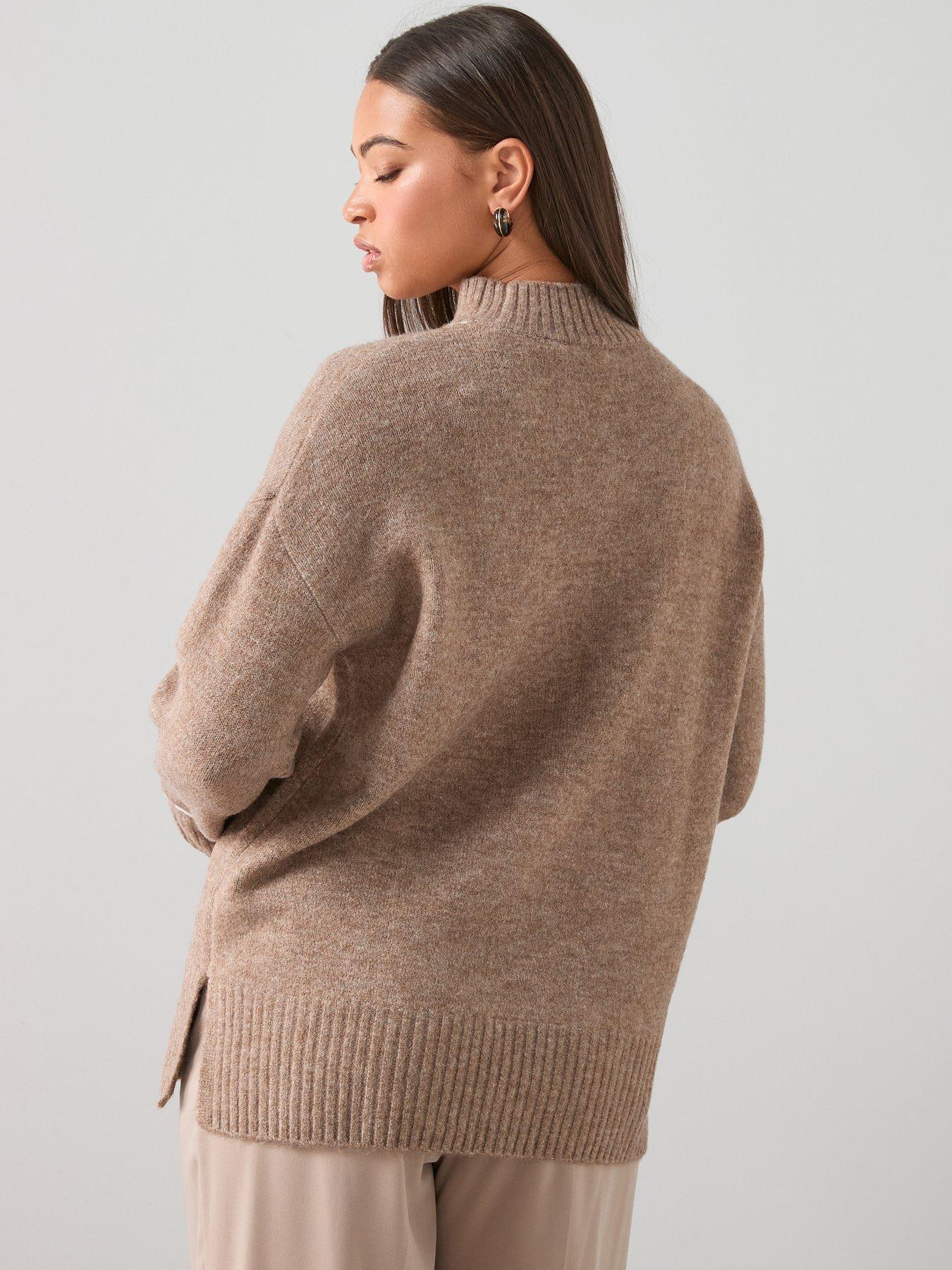 the-very-collection-curve-contrast-stitch-longline-jumper-beigestillFront
