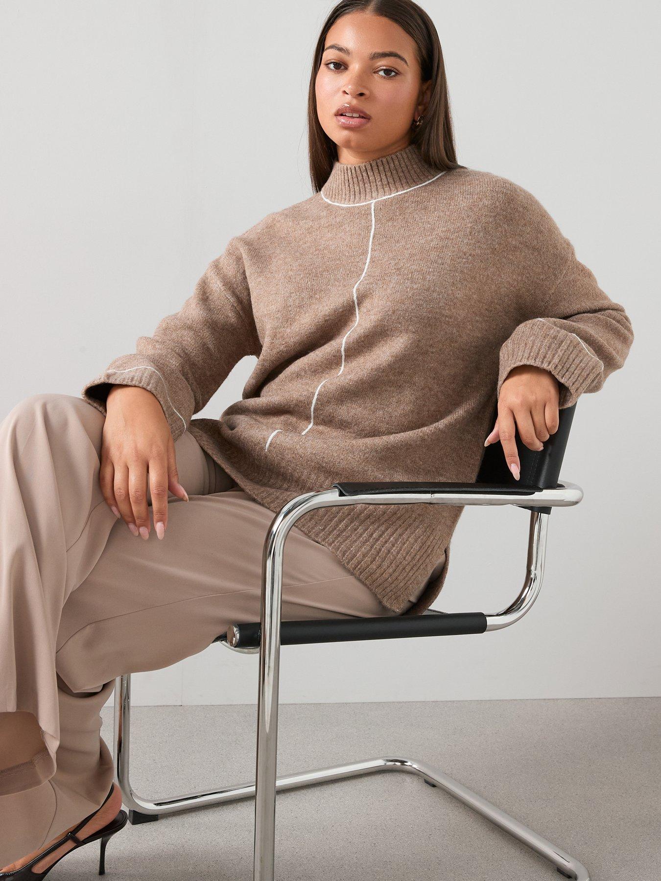 the-very-collection-curve-contrast-stitch-longline-jumper-beigedetail