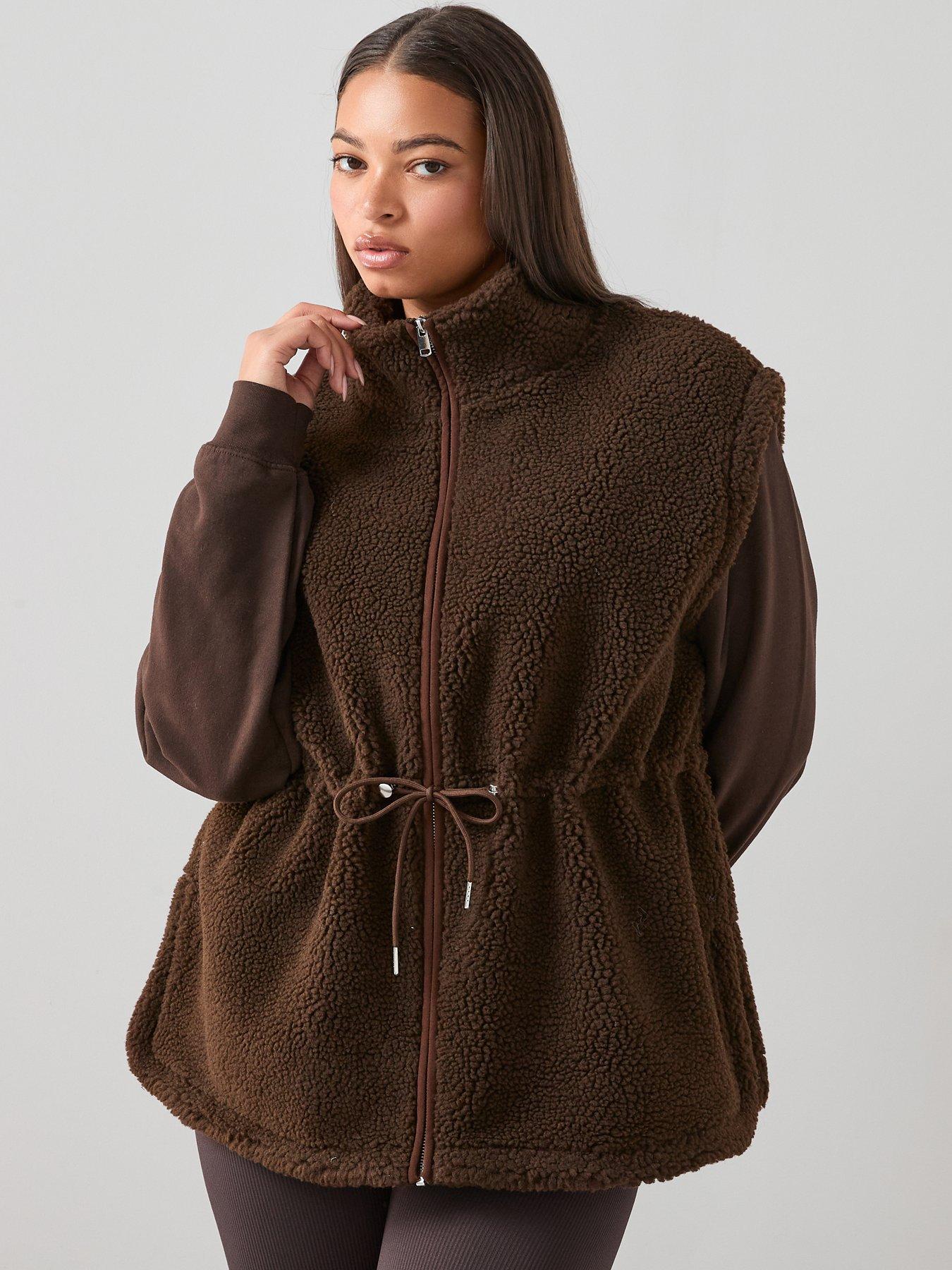 the-very-collection-curve-fleece-gilet-dark-brownfront