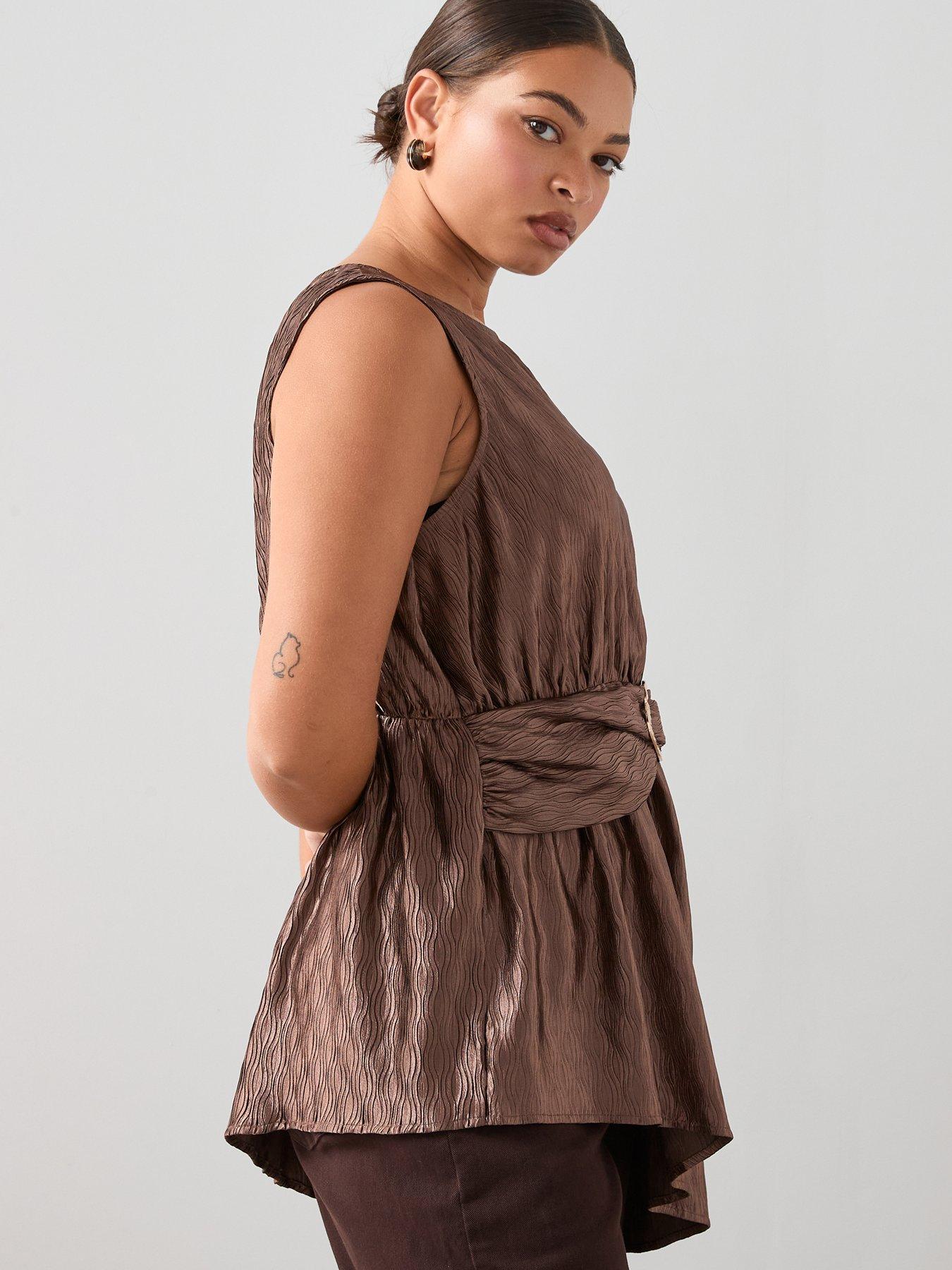 Image 5 of 7 of The Very Collection Curve Asymmetric Trim Tunic