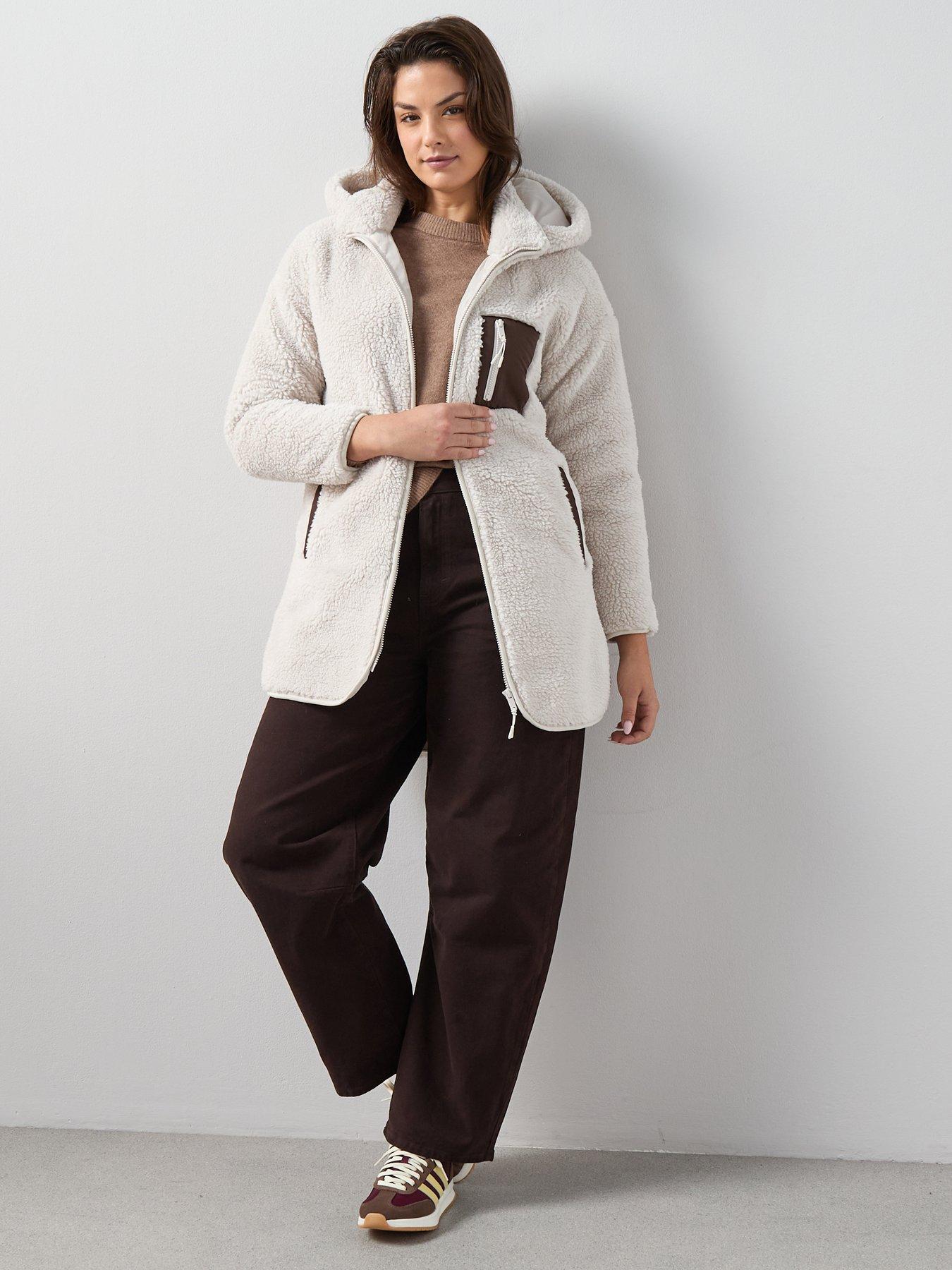 Image 3 of 6 of The Very Collection Curve Contrast Fleece Jacket