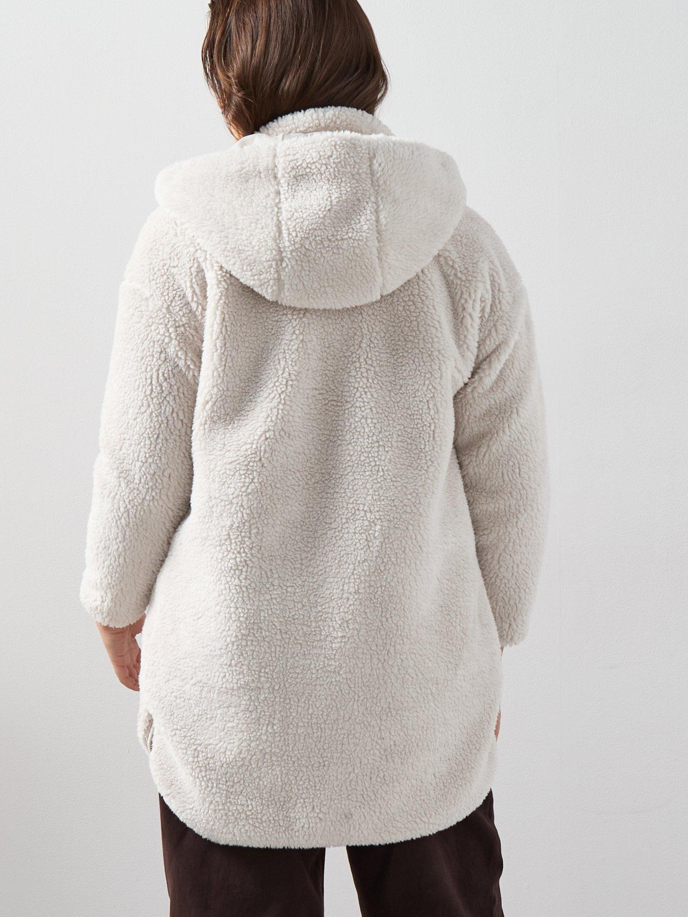 Image 6 of 6 of The Very Collection Curve Contrast Fleece Jacket