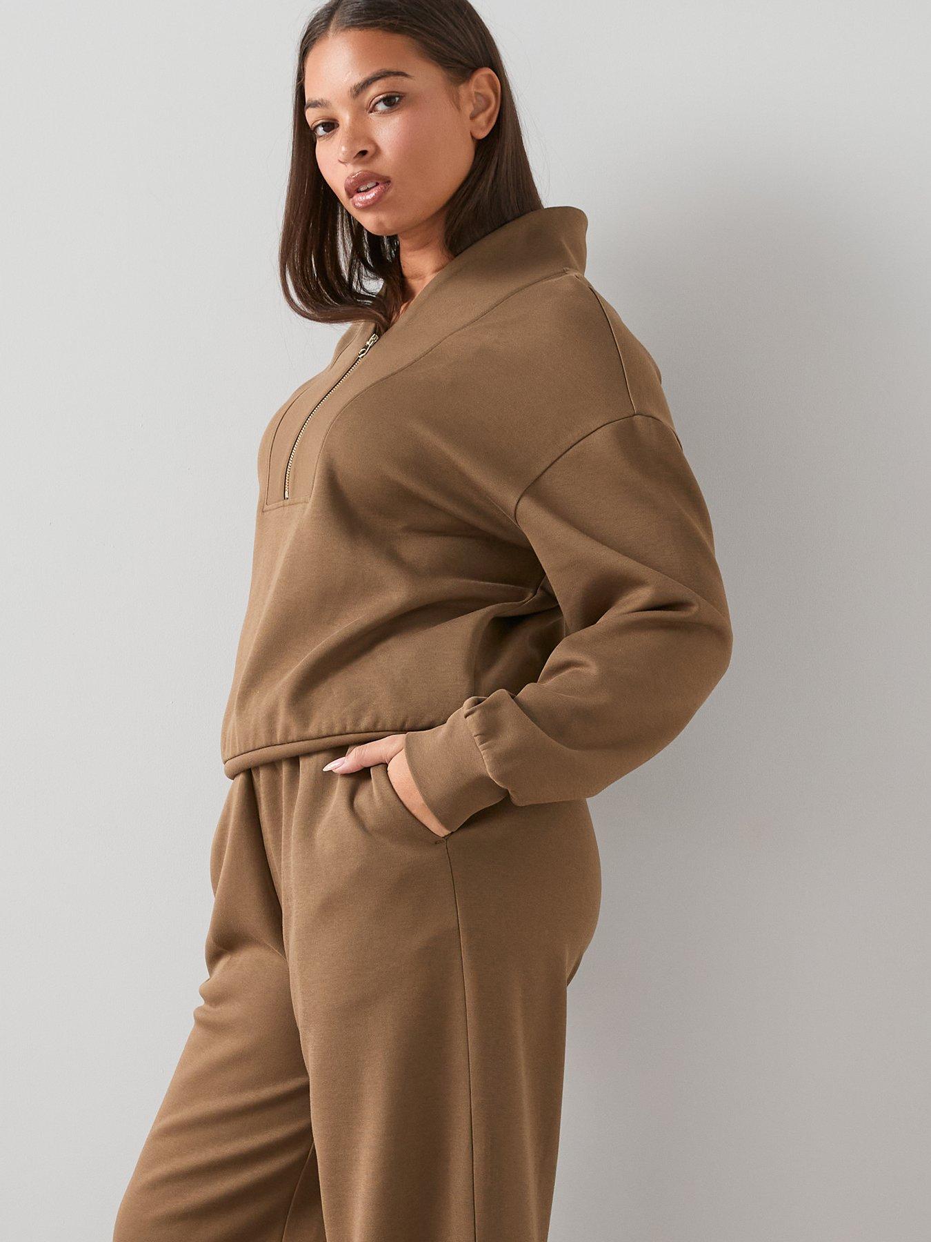 Image 6 of 7 of The Very Collection Curve Half Zip Sweat Co-ord - Olive