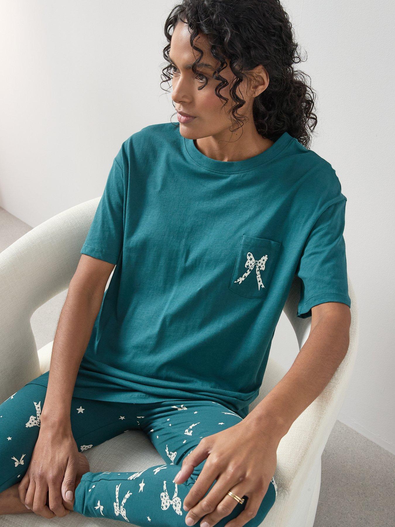 the-very-collection-longline-tshirt-ribbon-print-legging-pj-set-greenoutfit