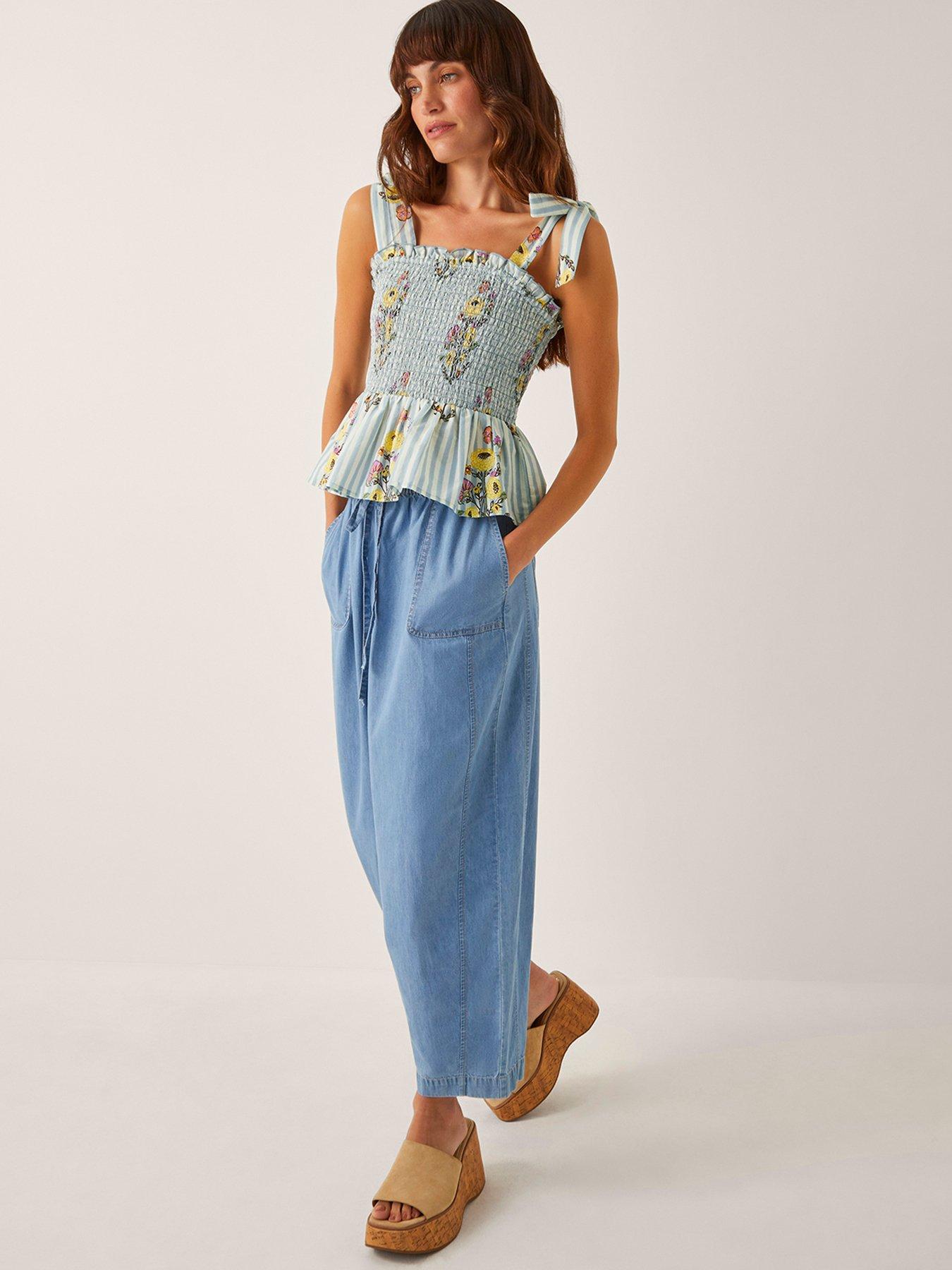 monsoon-lucille-shirred-top-blueoutfit