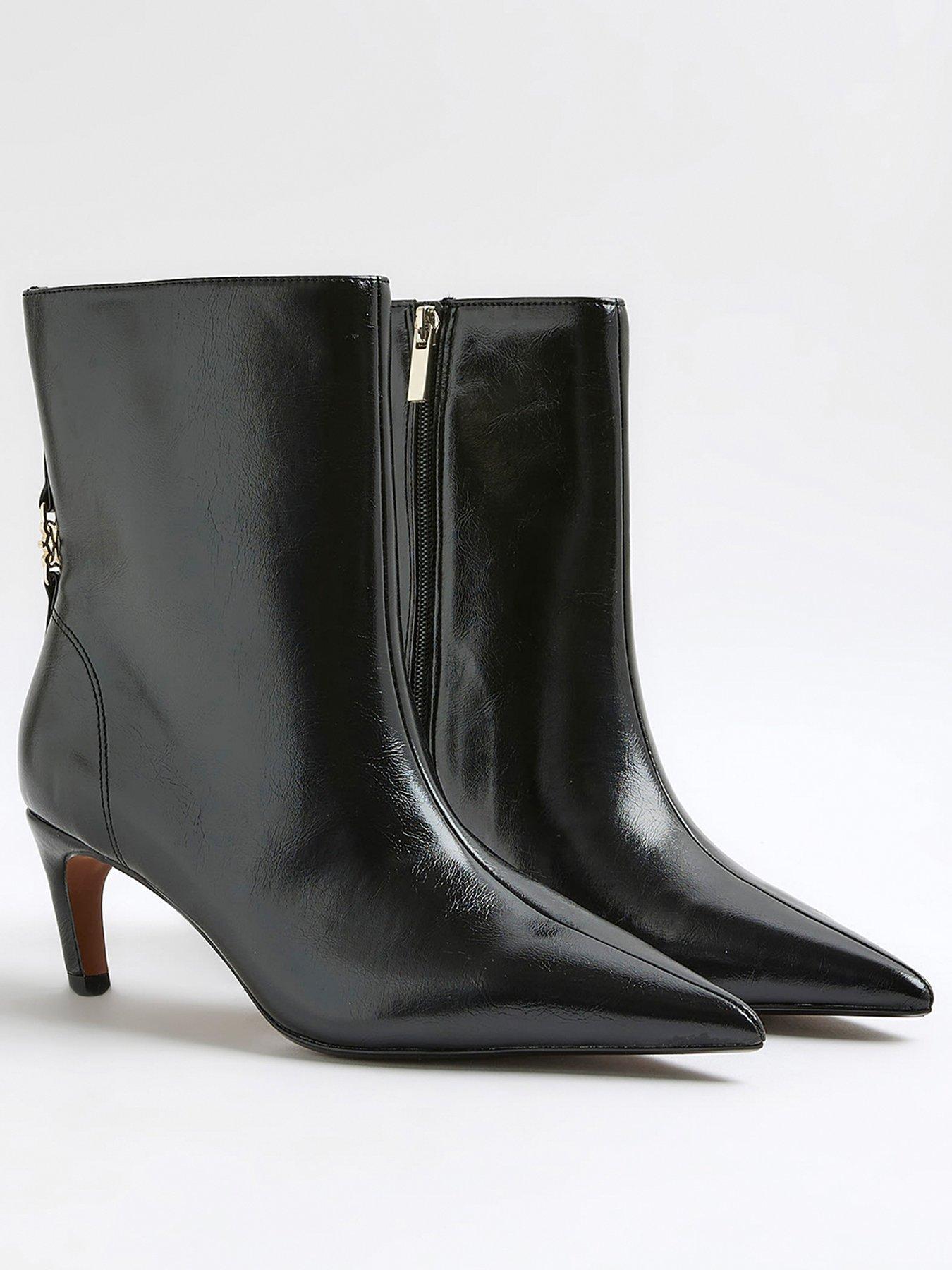 river-island-point-toe-kitten-heel-boot-blackoutfit