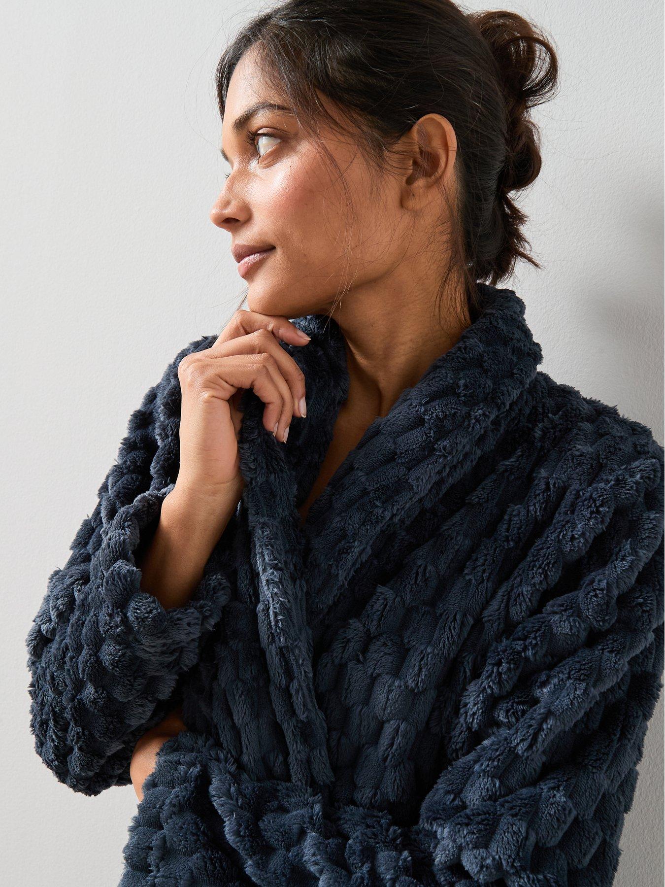 Image 5 of 7 of The Very Collection Soft Touch Textured Robe - Dark Charcoal&nbsp;