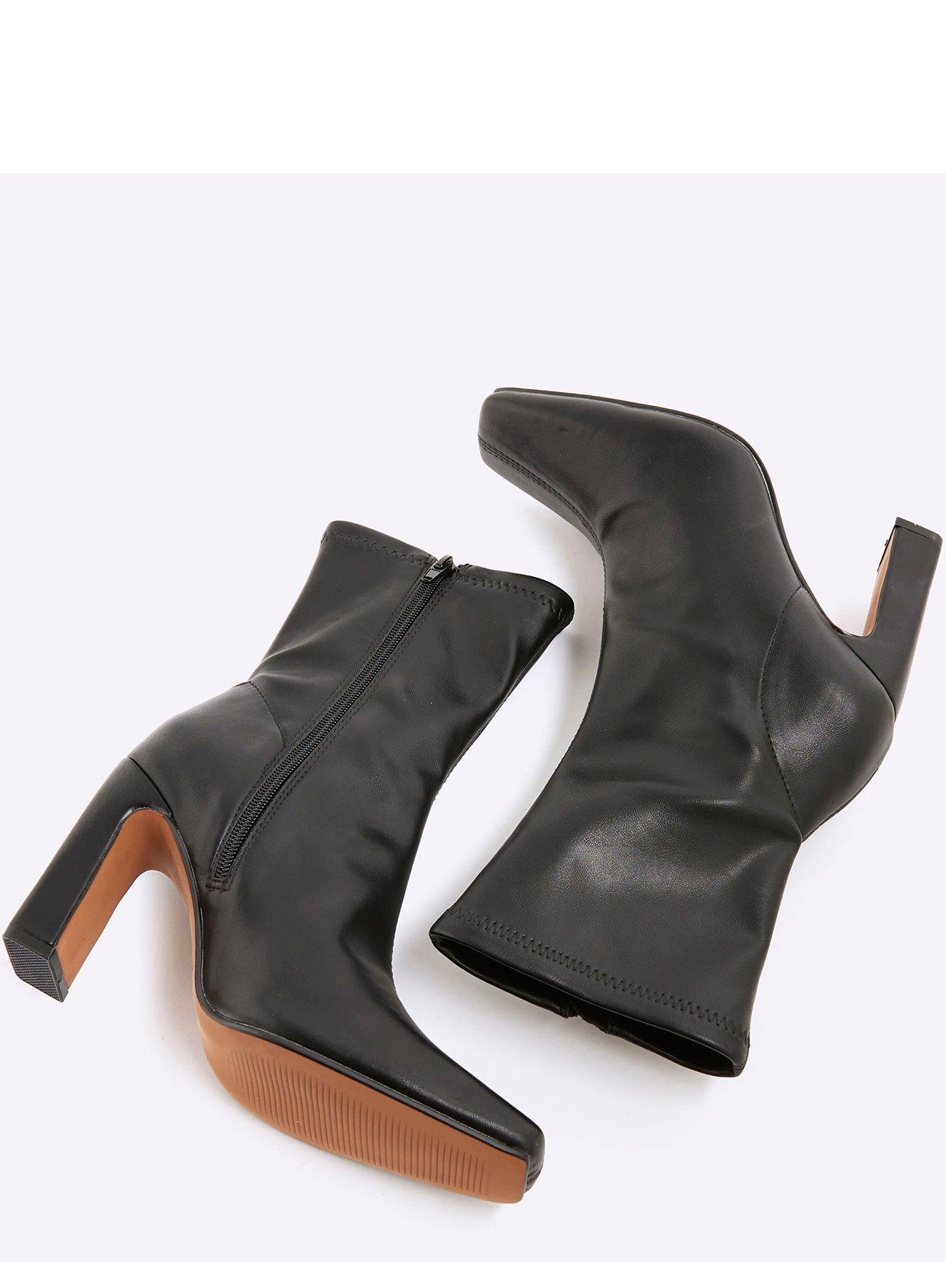 river-island-wide-square-heel-stretch-boot-blackdetail