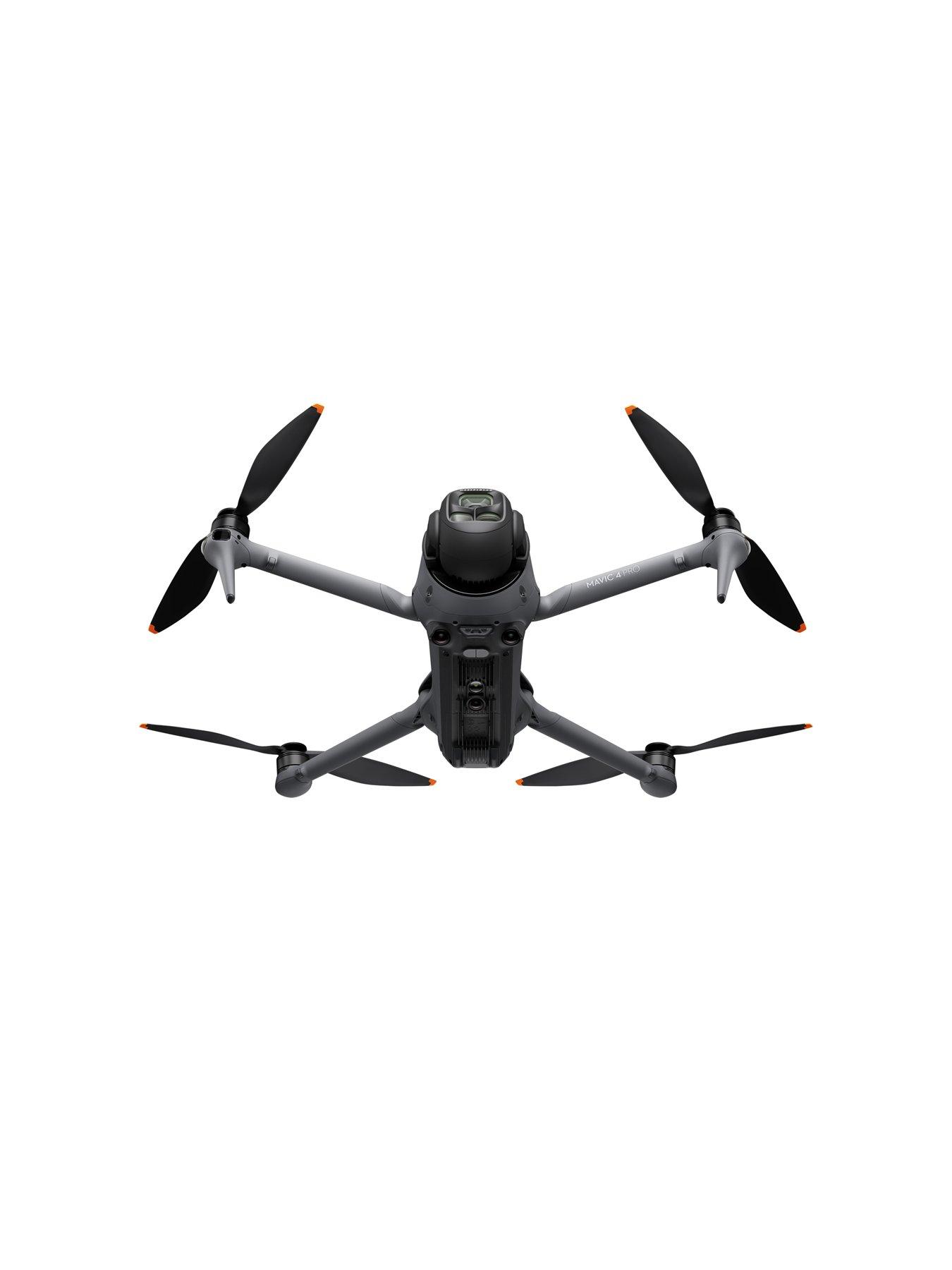 dji-mavic-4-pro-creator-combo-rc-pro-2outfit