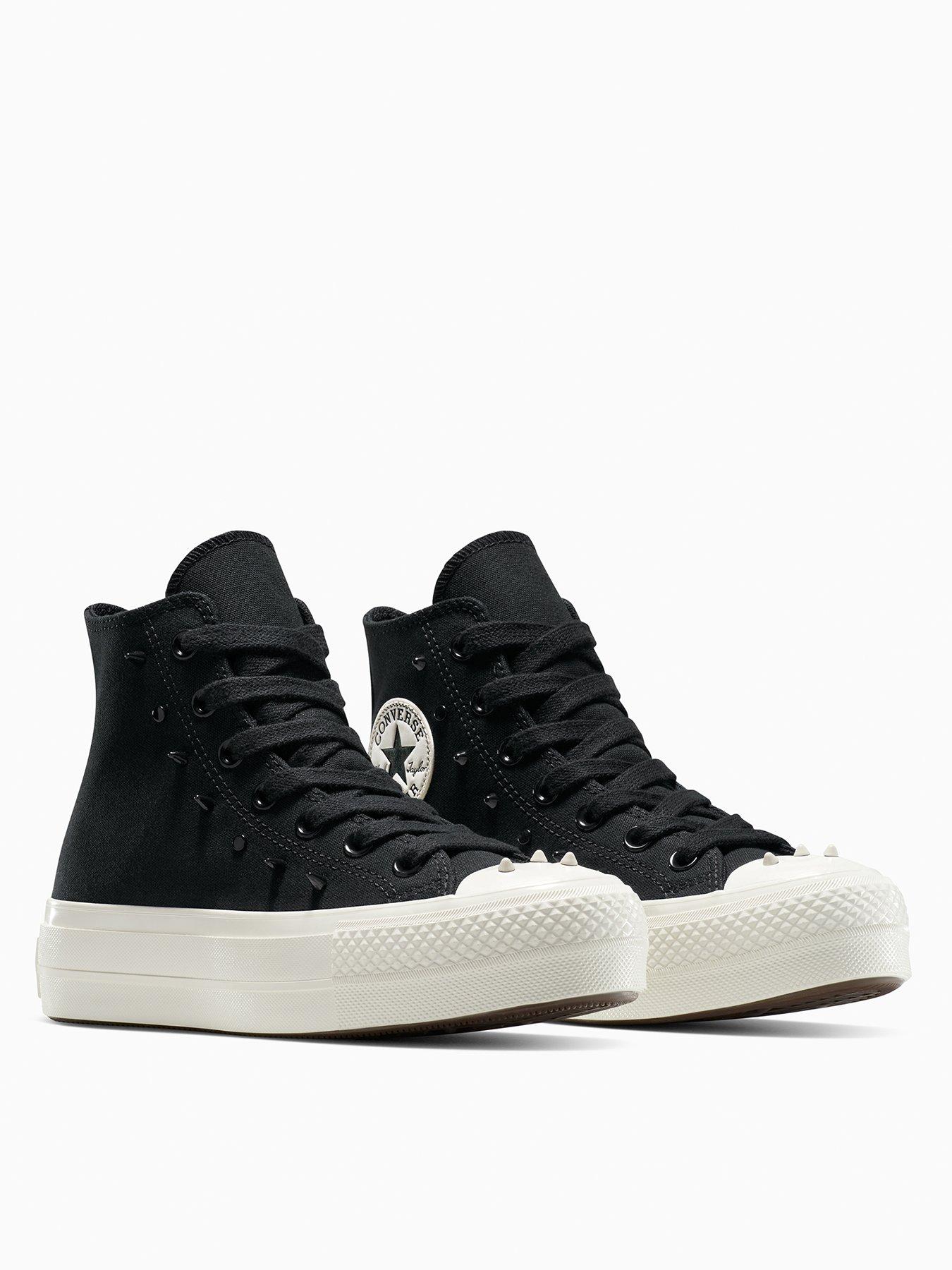 converse-womens-chuck-taylor-all-star-lift-blackstillFront