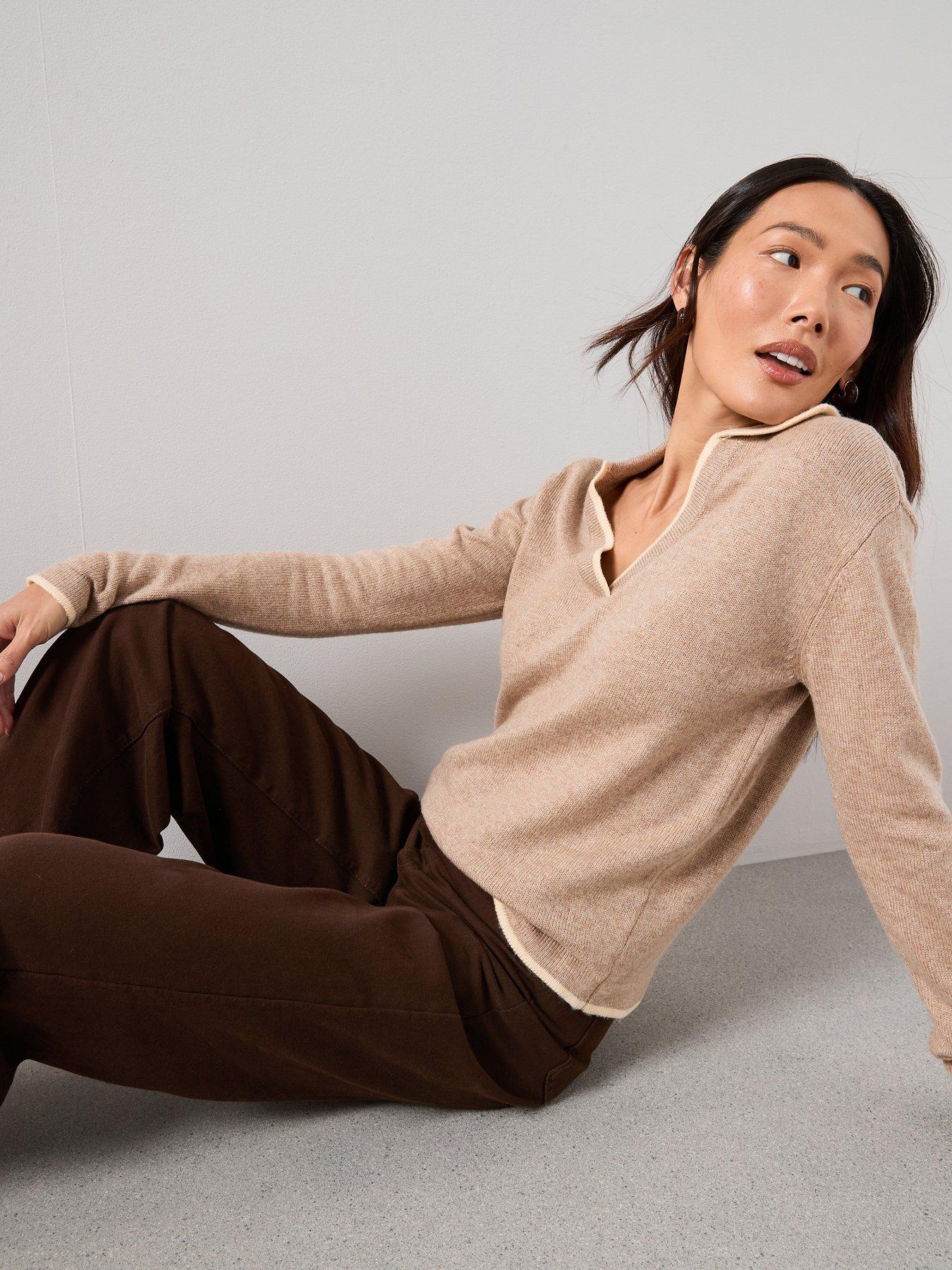 the-very-collection-contrast-tipping-collared-jumper-with-wool-beigedetail