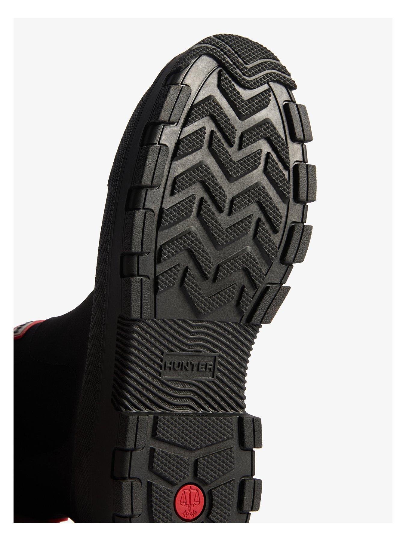 hunter-elements-neoprene-chelsea-wellington-boot--blackdetail