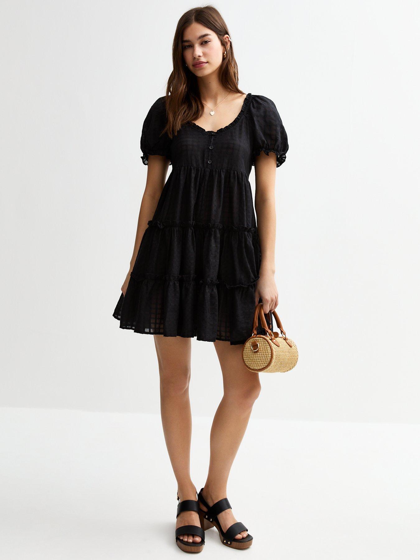 new-look-textured-check-tiered-mini-smock-dress-blackfront