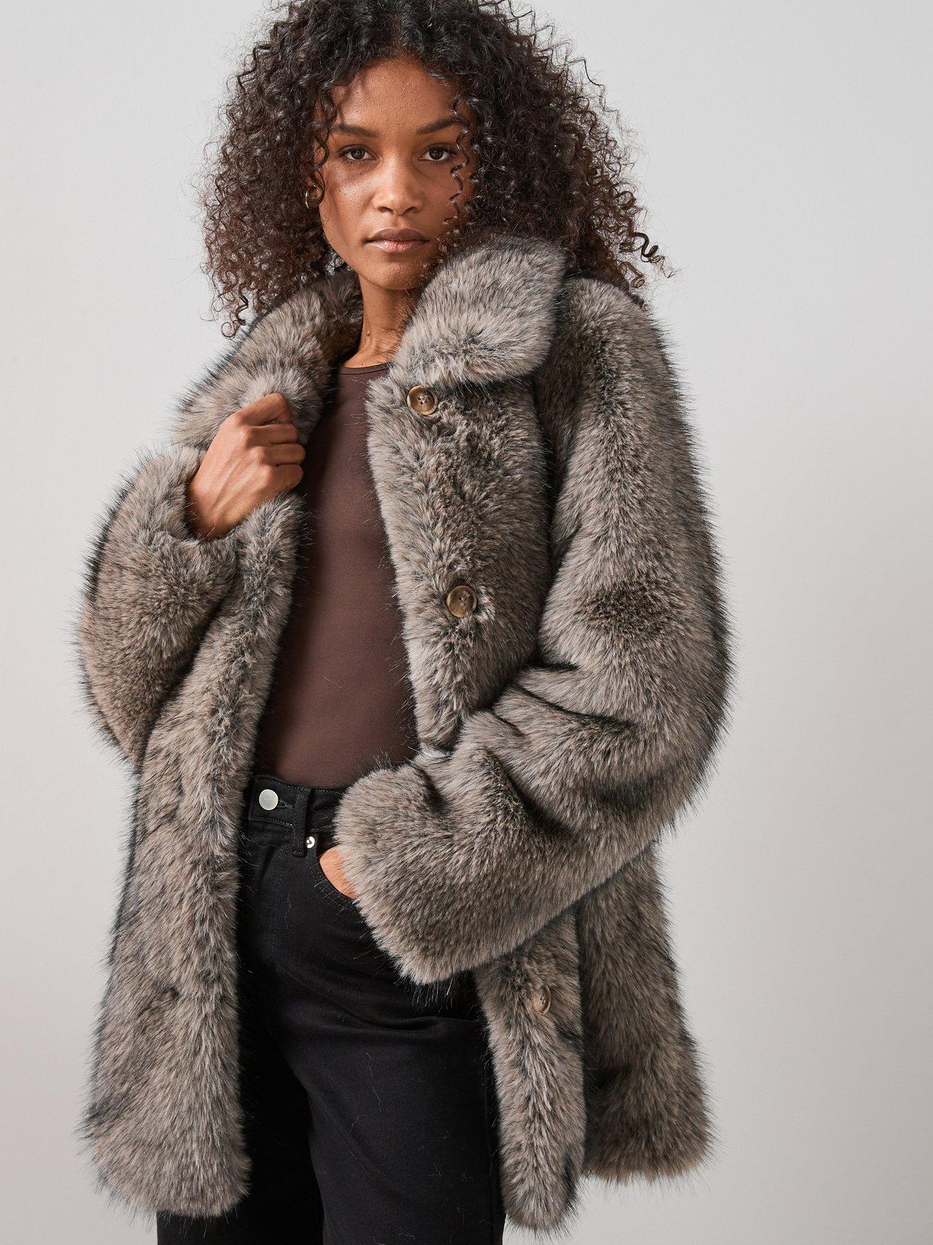 the-very-collection-faux-fur-coat-with-collar-dark-beige