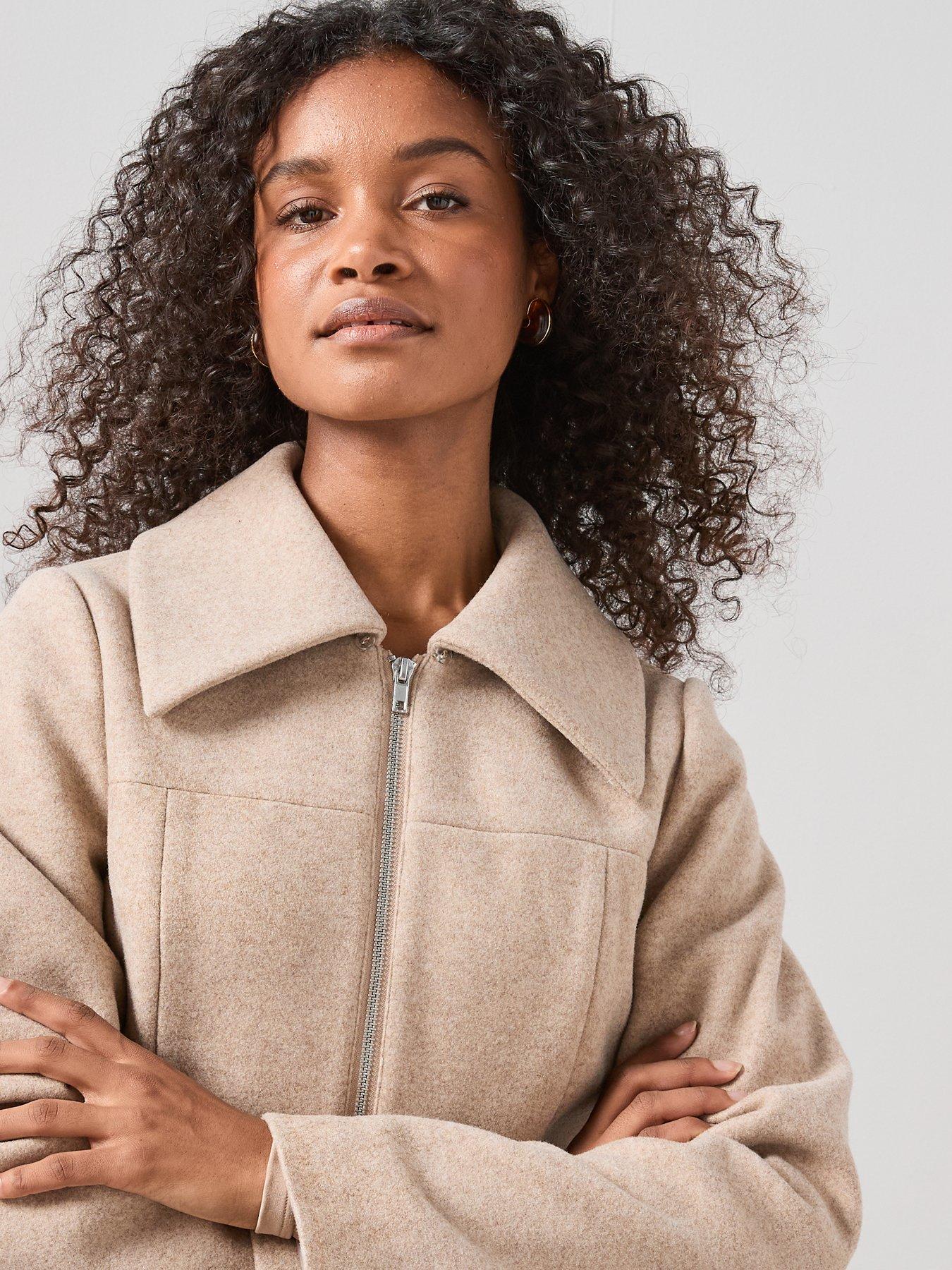 the-very-collection-faux-wool-harrington-jacket-with-faux-fur-collar-oatmealoutfit