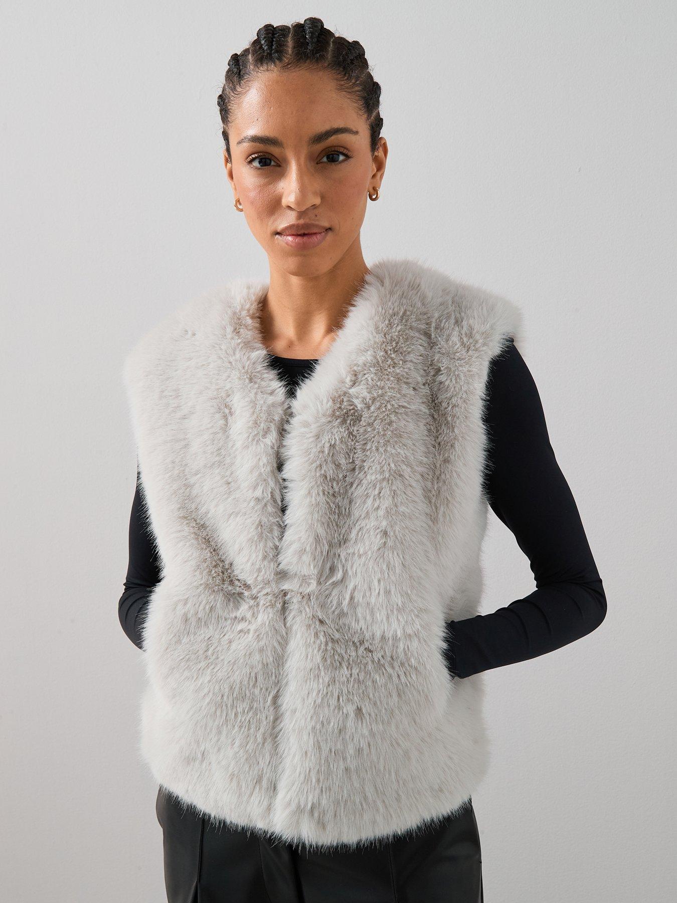 the-very-collection-faux-fur-gilet-grey