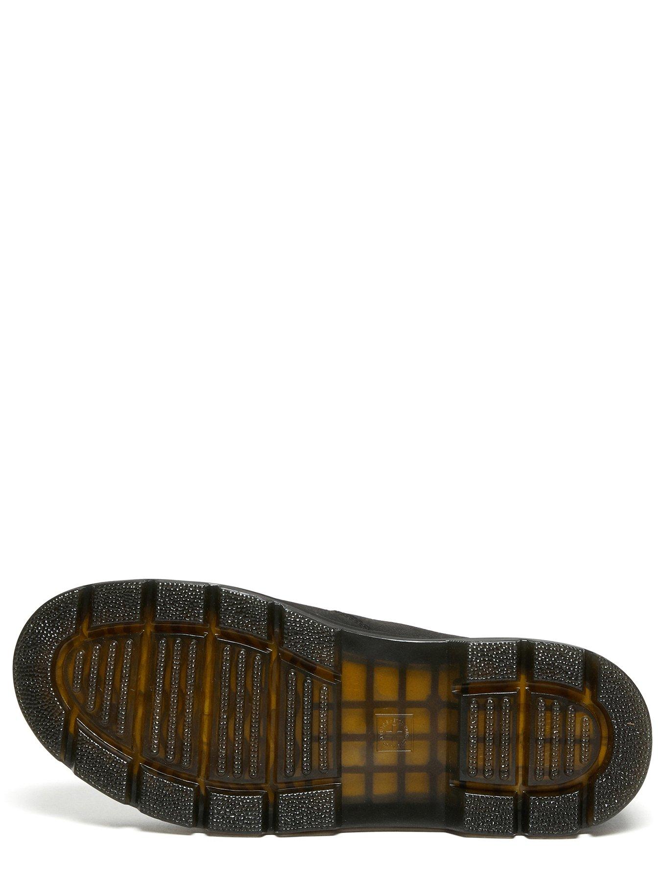 dr-martens-embury-crazy-horse-leather-casual-boots-blackdetail