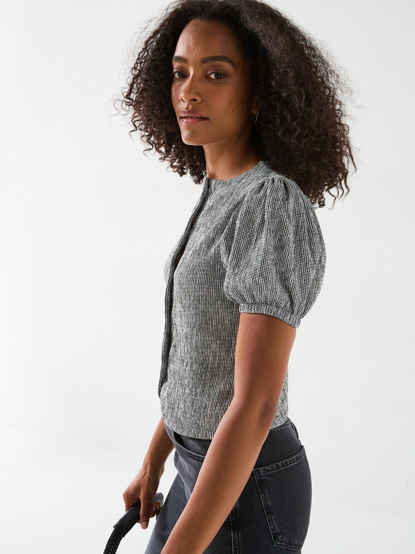 v-by-very-gingham-puff-sleeve-button-up-top-blackdetail
