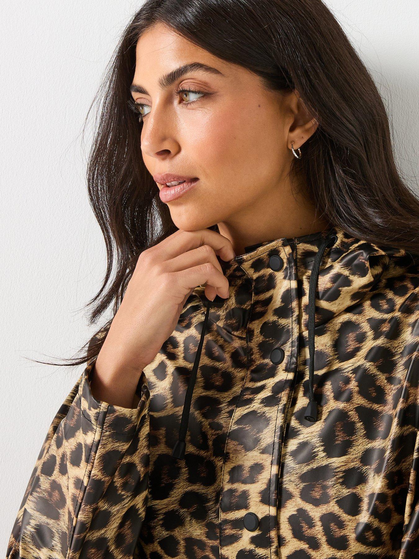 only-marie-ellen-print-raincoat-leopard-printoutfit