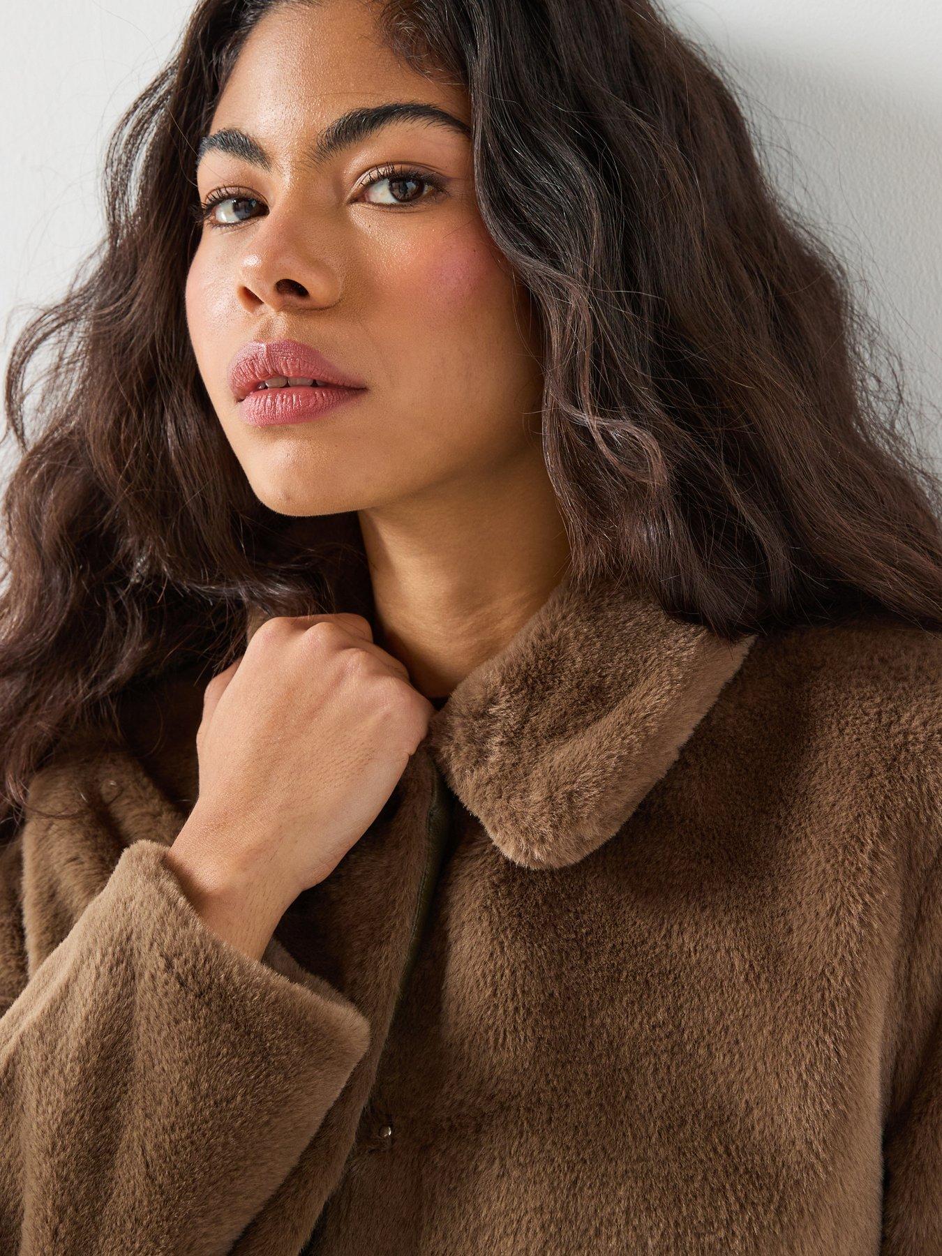 jdy-faux-fur-jacket-brownoutfit
