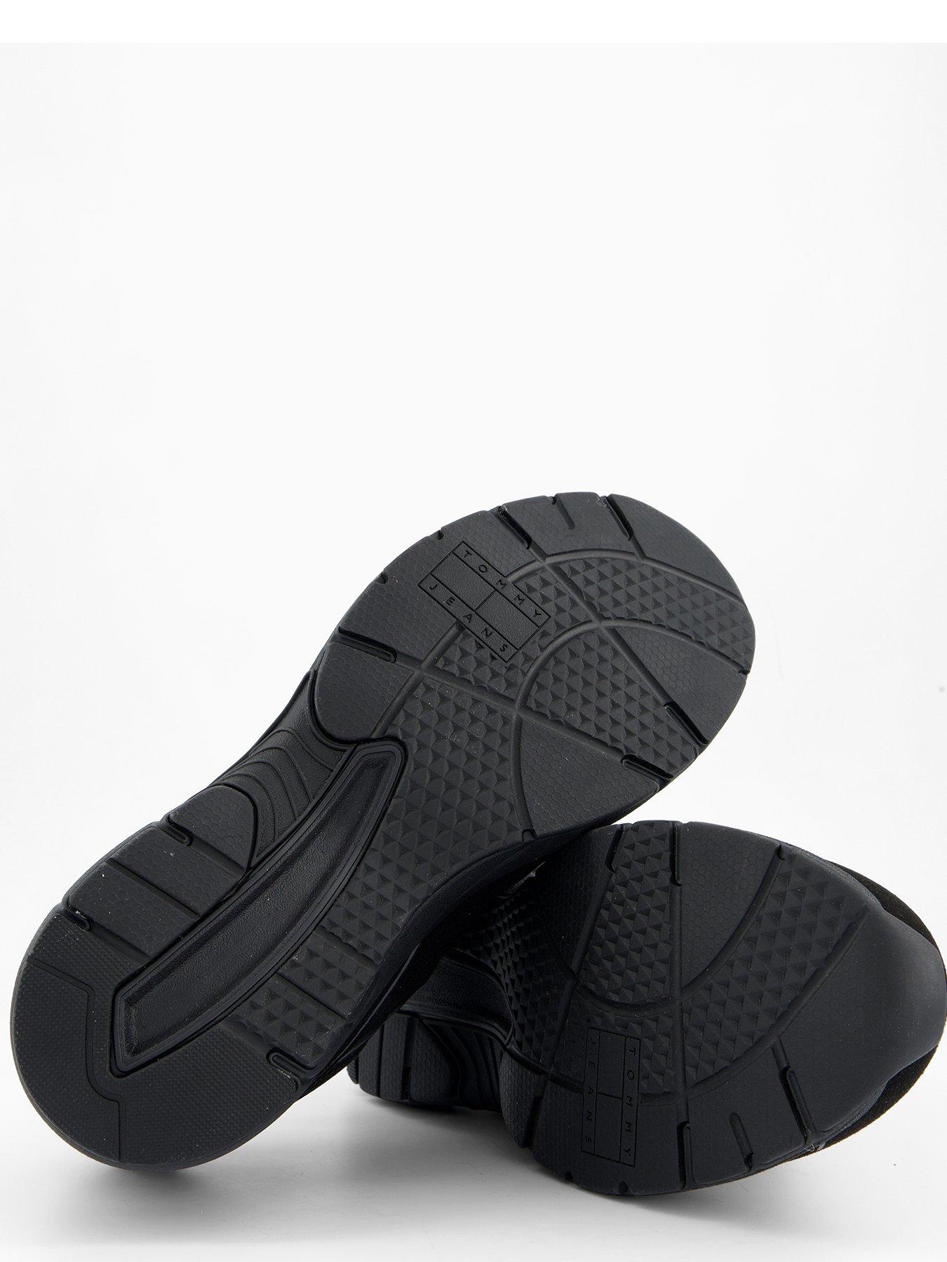 Image 4 of 7 of Tommy Jeans Archive '25 Trainers - Black