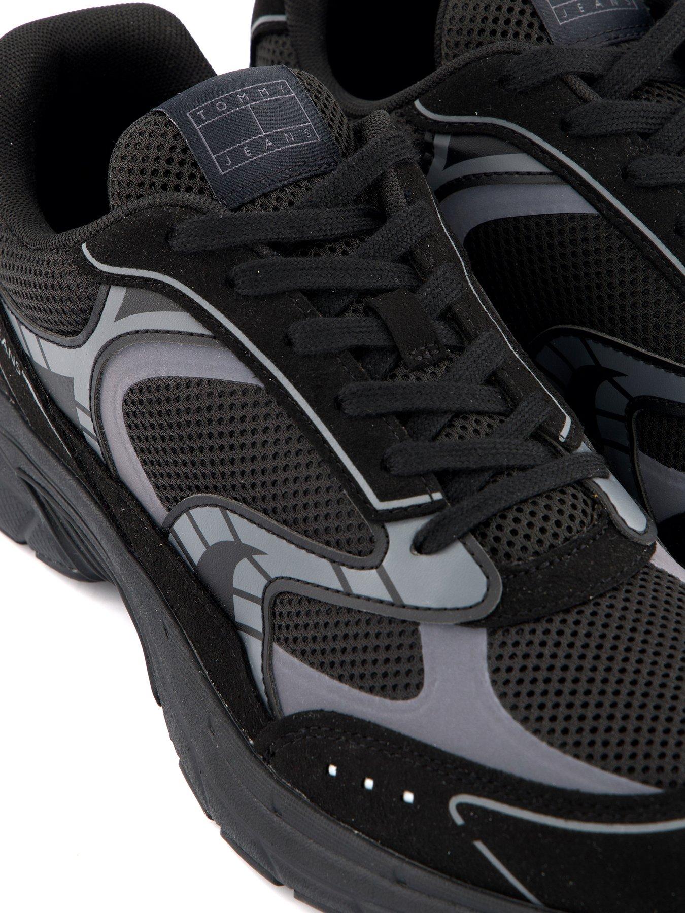 Image 5 of 7 of Tommy Jeans Archive '25 Trainers - Black