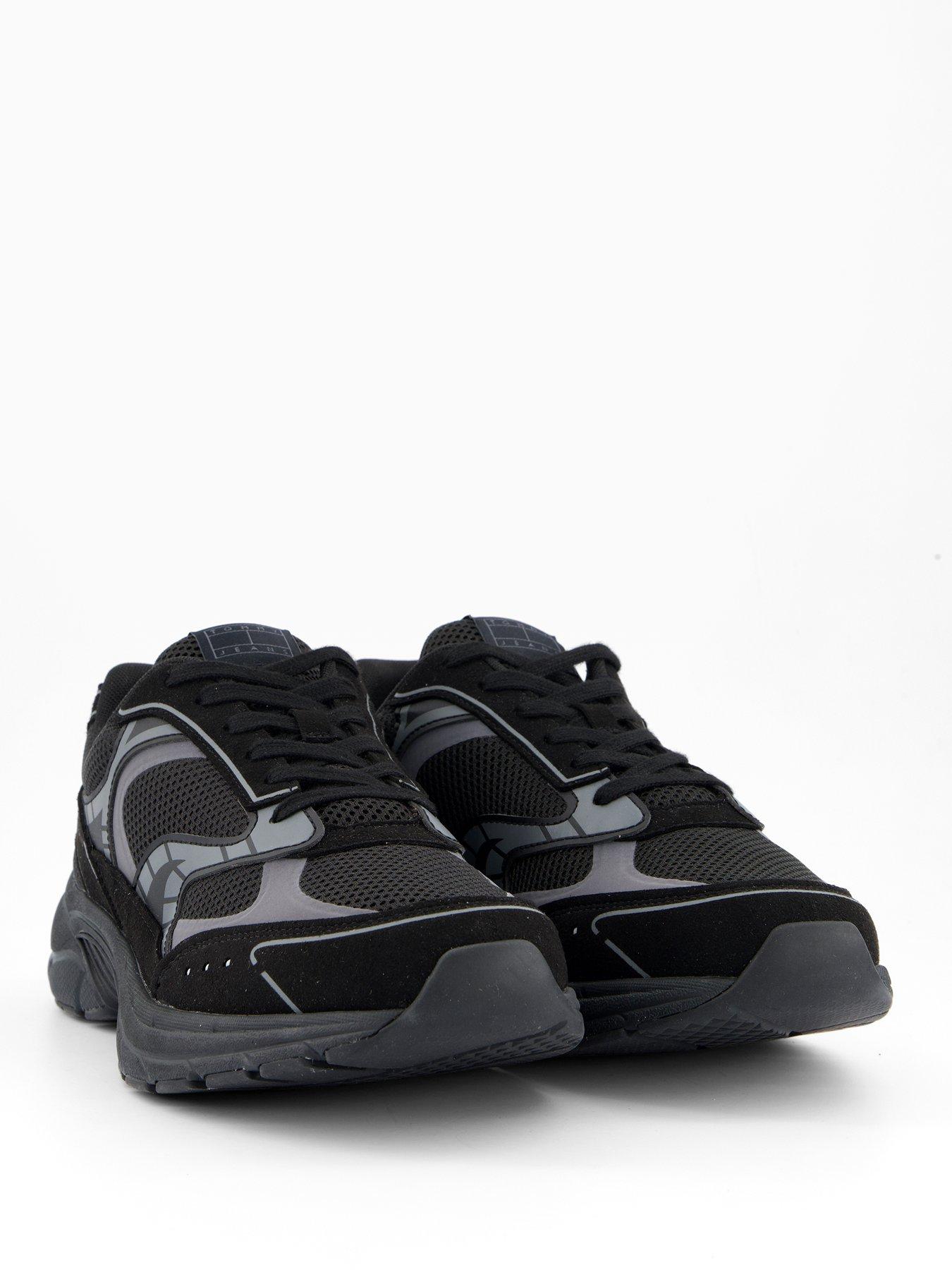 Image 6 of 7 of Tommy Jeans Archive '25 Trainers - Black