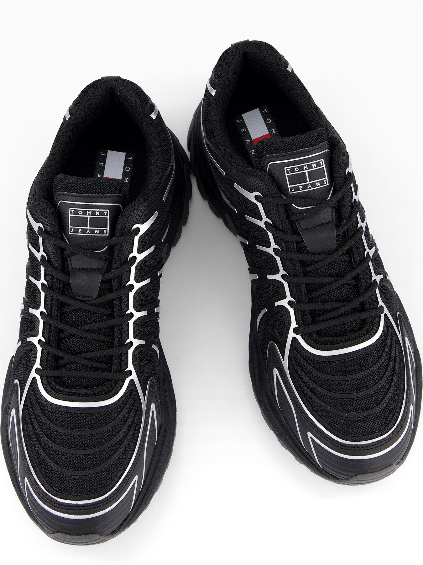 Image 3 of 7 of Tommy Jeans Tjm Outdoor Runner Tech Trainers - Black