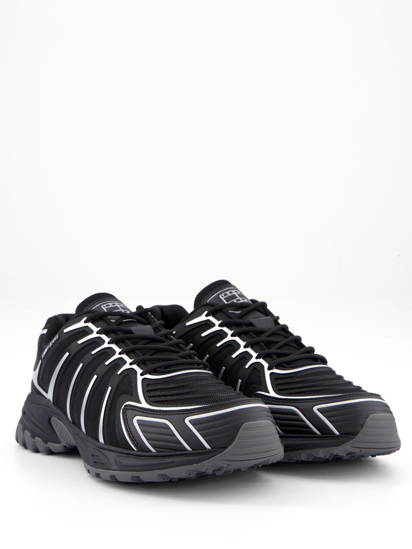 Image 6 of 7 of Tommy Jeans Tjm Outdoor Runner Tech Trainers - Black