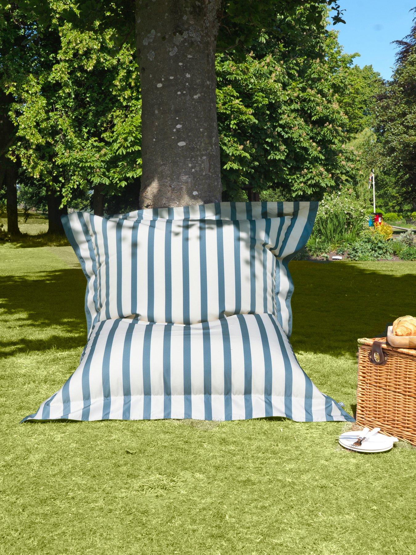 rucomfy Indoor/Outdoor Striped Giant Squarbie Adult Beanbag