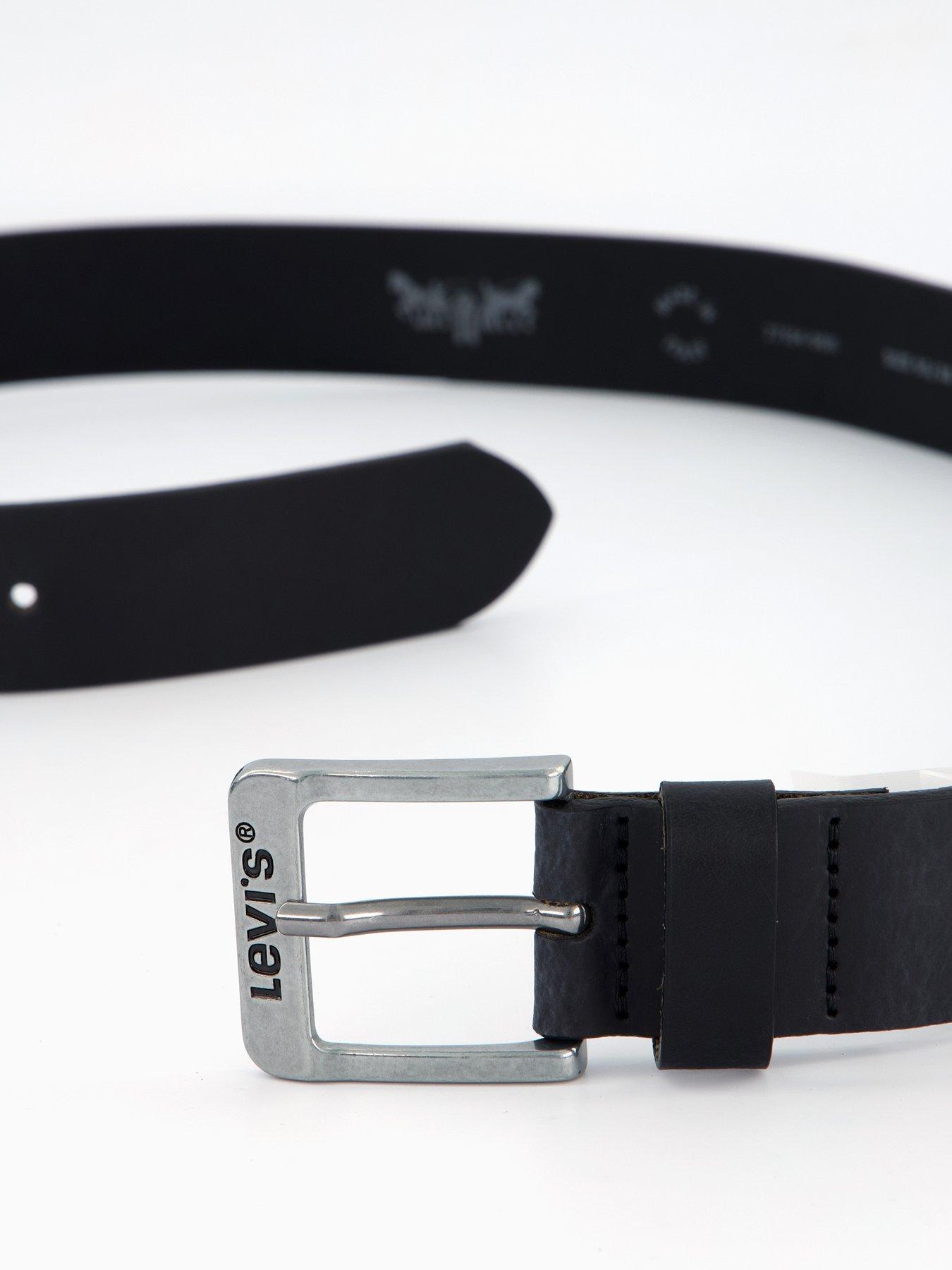 levis-lm-legacy-leather-belt-blackoutfit