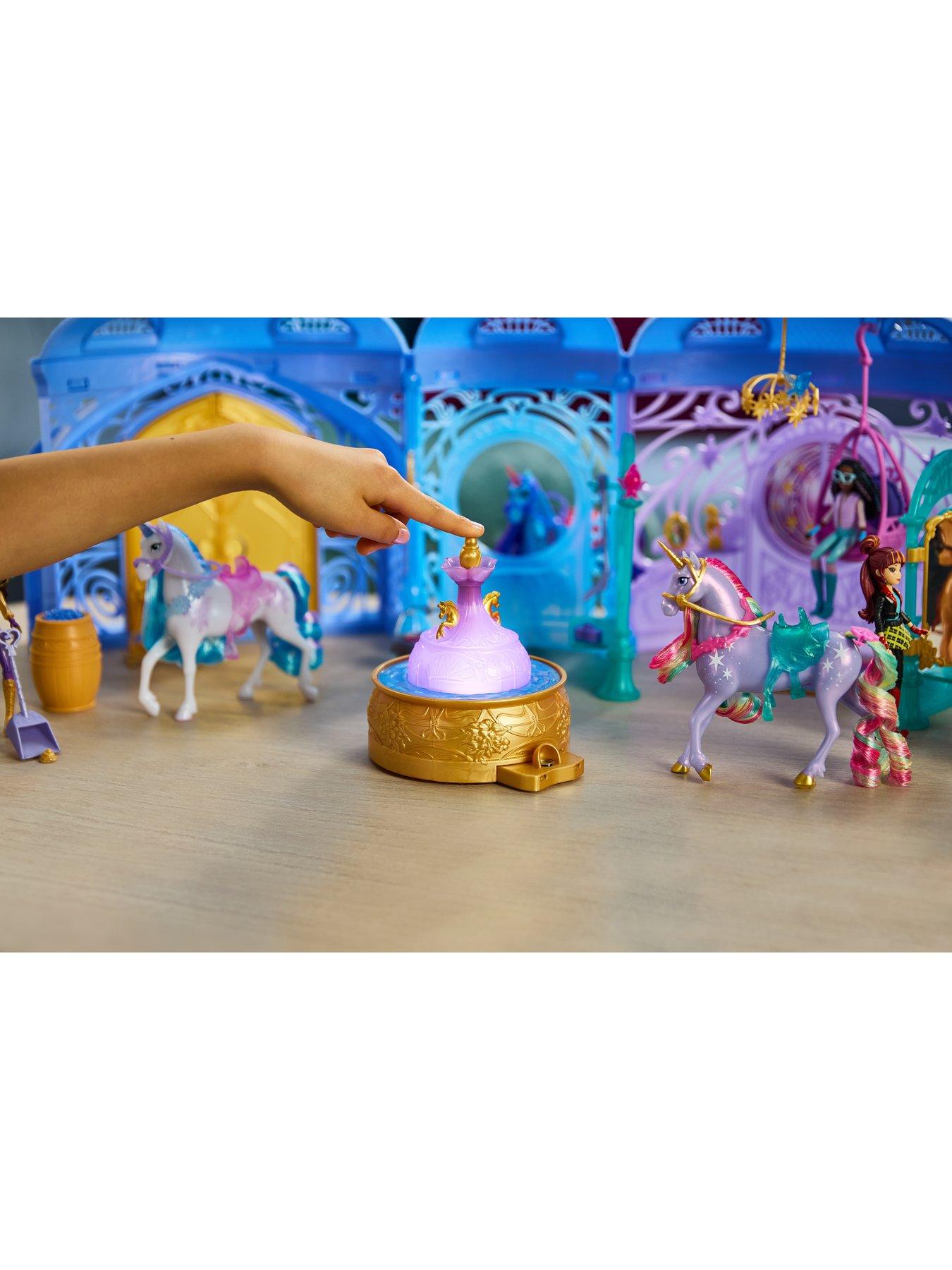 unicorn-academy-stable-playsetback