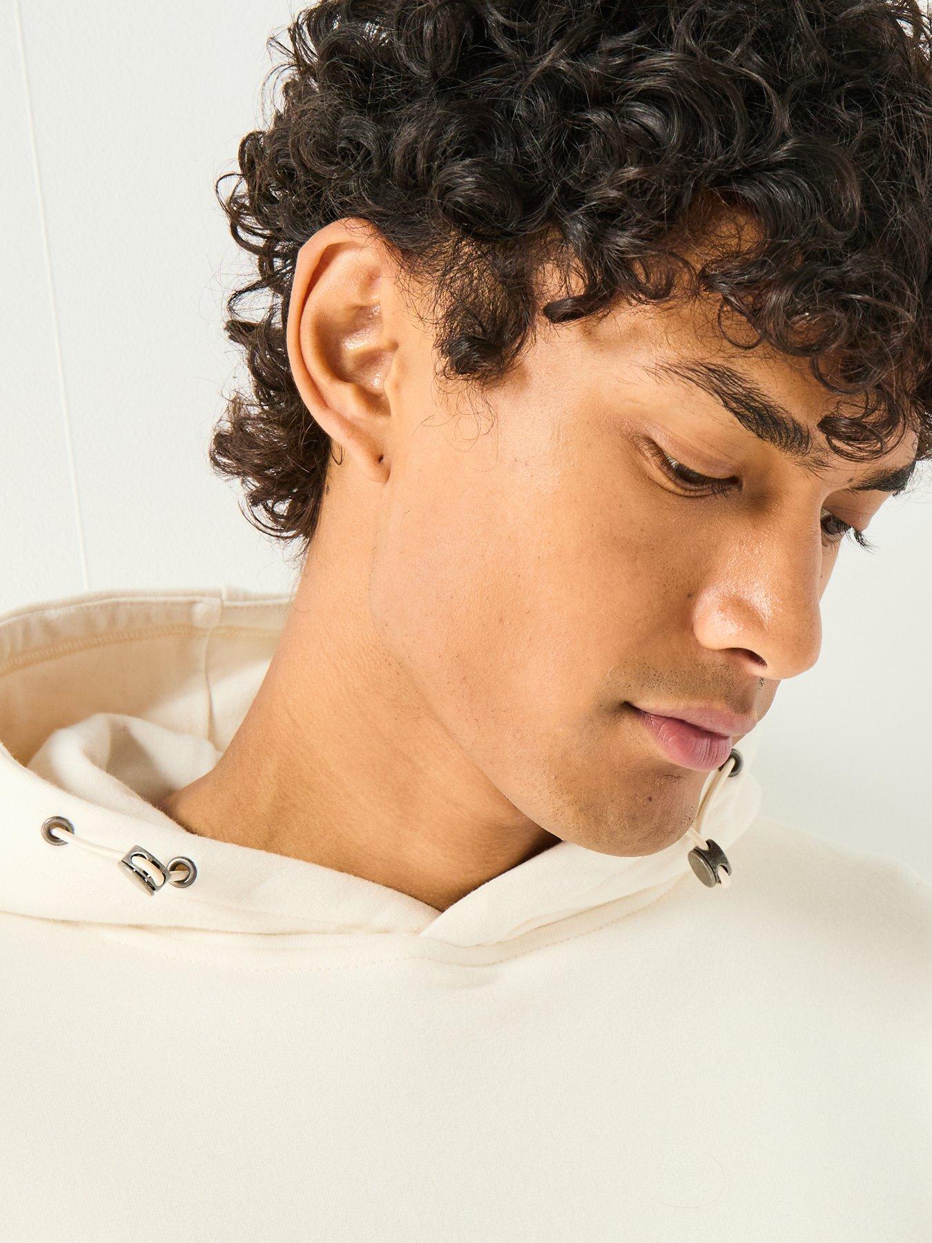 barbour-international-ewan-pullover-hoodie--creamdetail