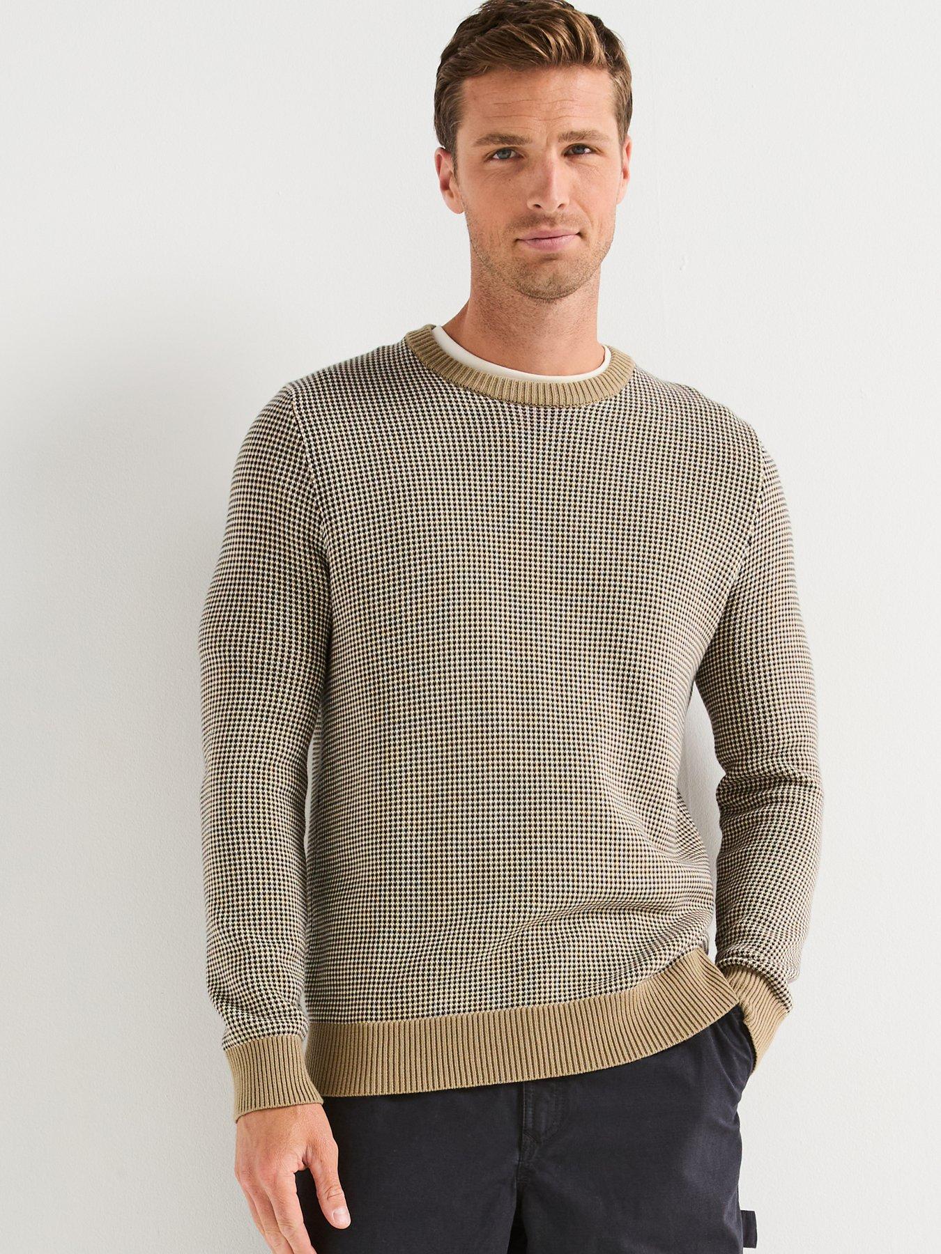 barbour-wells-textured-crew-knitted-jumper--light-browndetail