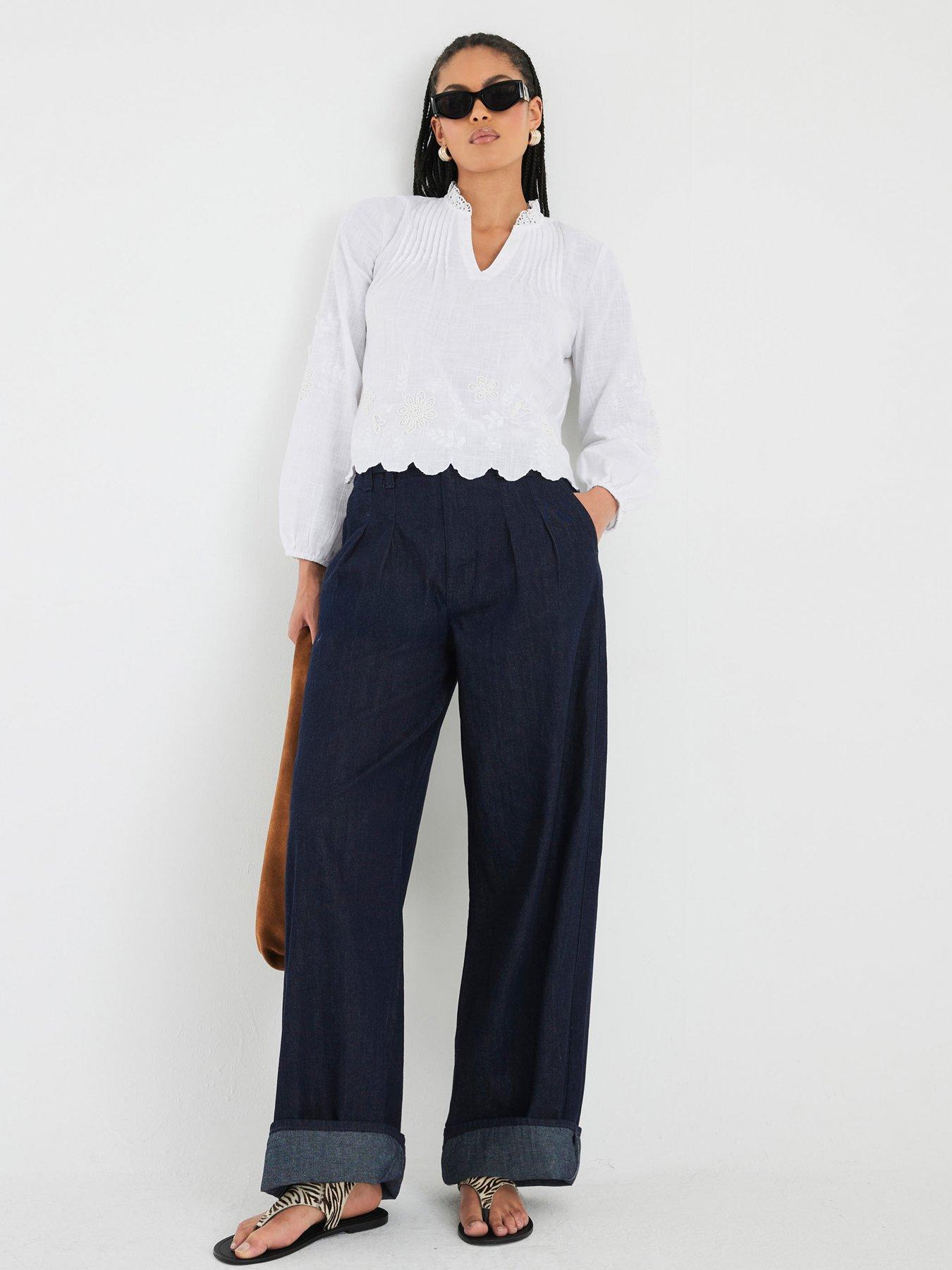 river-island-long-sleeve-v-neck-blouse-whiteback