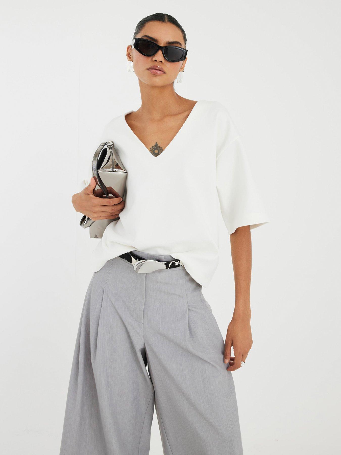 River Island Short Sleeve V-Neck Interlock T-Shirt - White