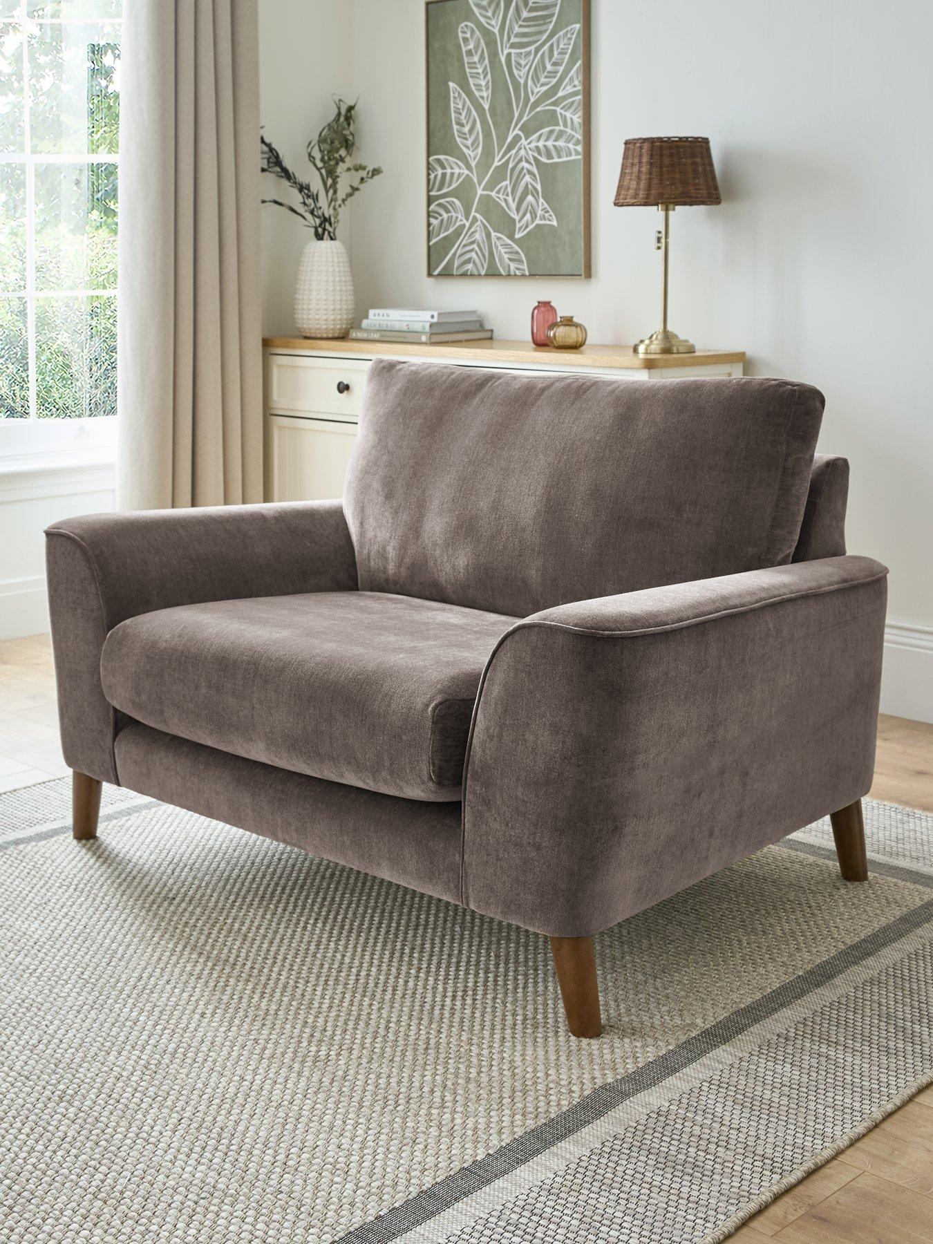 Very Home Aiyanna Snuggle Chair