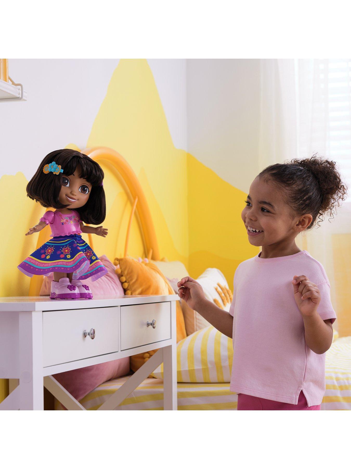 Image 4 of 7 of Dora the Explorer Dancing Dora Doll