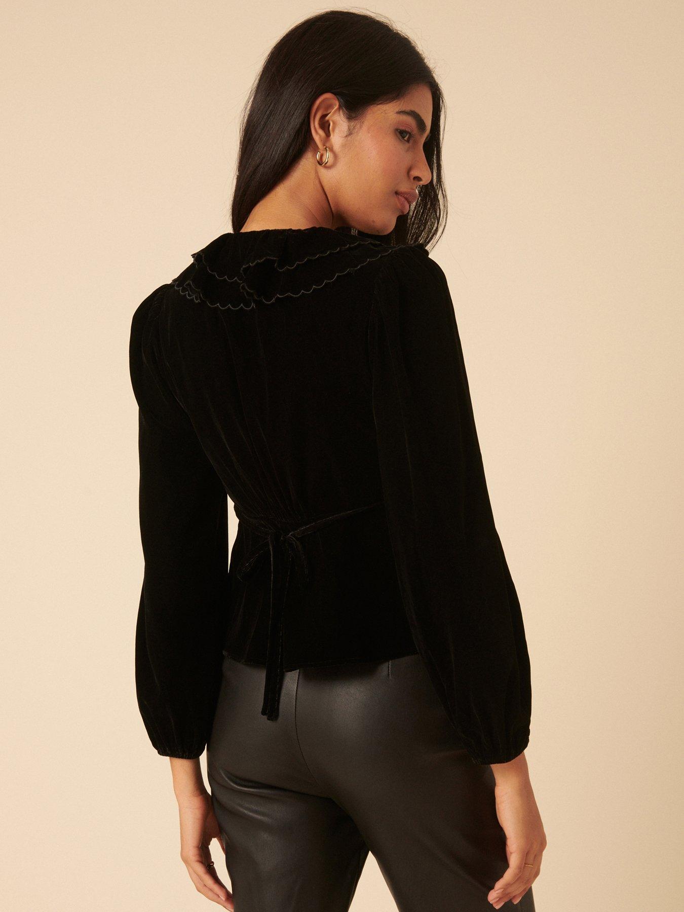 Image 2 of 5 of Nobodys Child Long Sleeve Tommie Velvet Top - Black