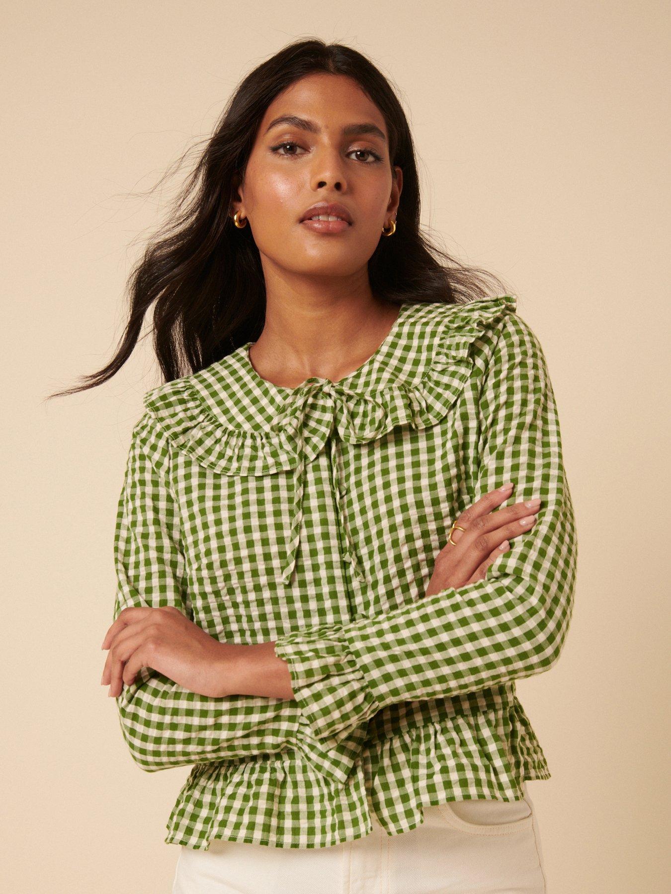 Image 2 of 5 of Nobodys Child Britney Ruffle Blouse - Green