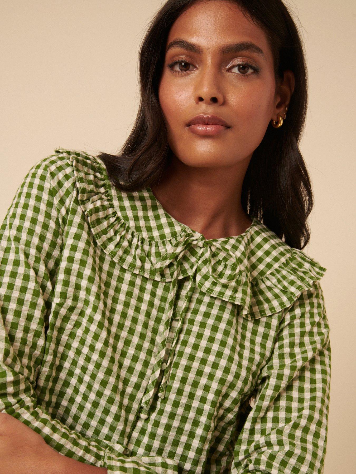 Image 4 of 5 of Nobodys Child Britney Ruffle Blouse - Green