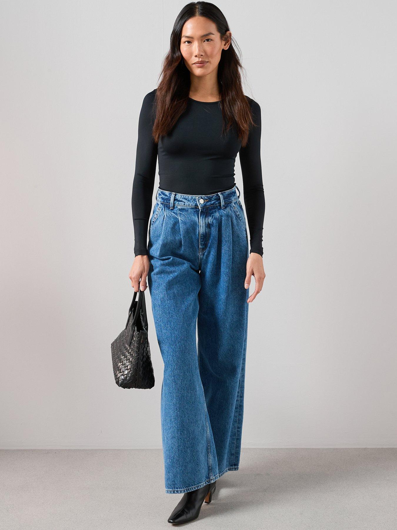 Image 3 of 7 of The Very Collection Soft Touch Long Sleeve Top - Black