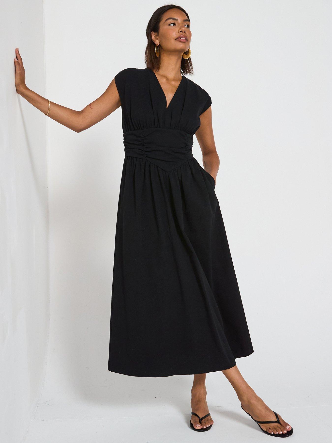 V by Very Shirred Waist V-Neck Midaxi Dress - Black