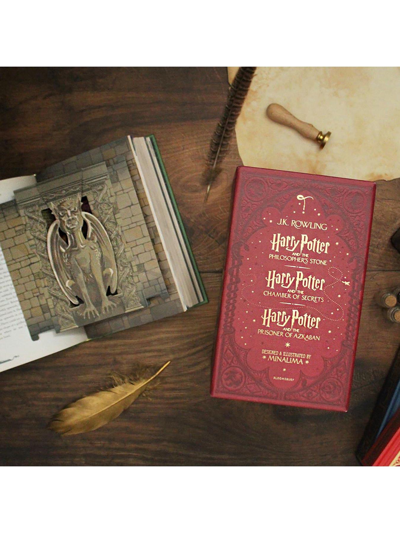 harry-potter-1-to-3-book-boxset-minalima-editiondetail