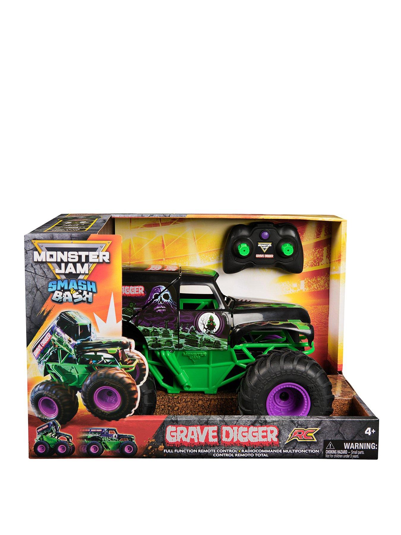 monster-jam-smash-and-bash-115th-grave-digger