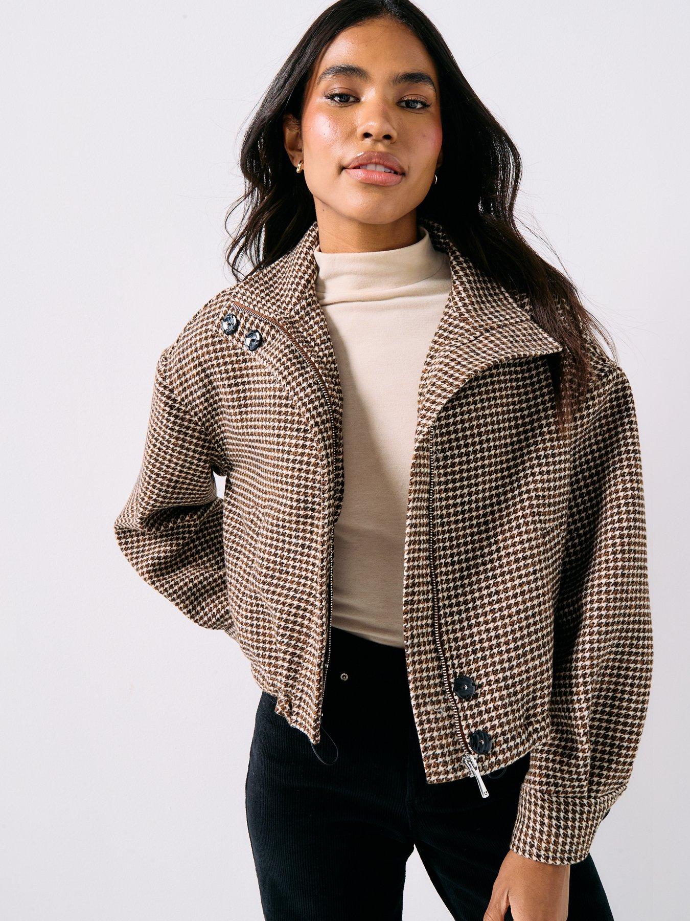 forever-new-kaia-check-crop-jacket-brownoutfit