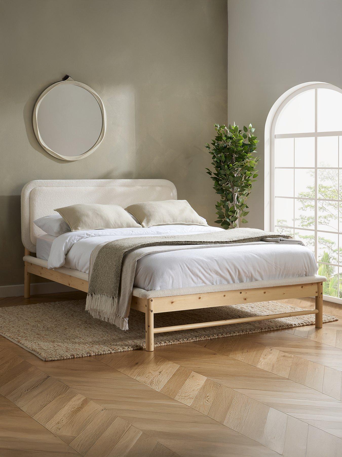 undefined Emmi Bed