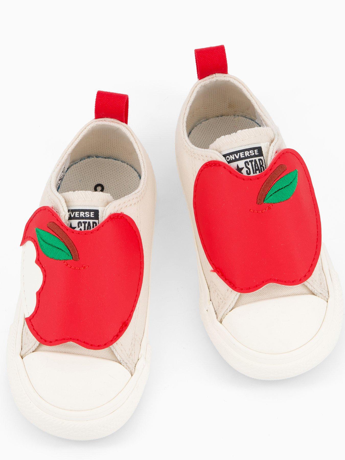 converse-infants-chuck-taylor-all-star-one-strap-ox-whiteoutfit
